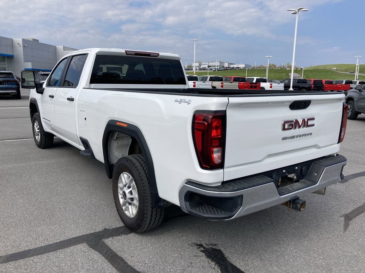 2024 GMC Sierra 2500HD Pro