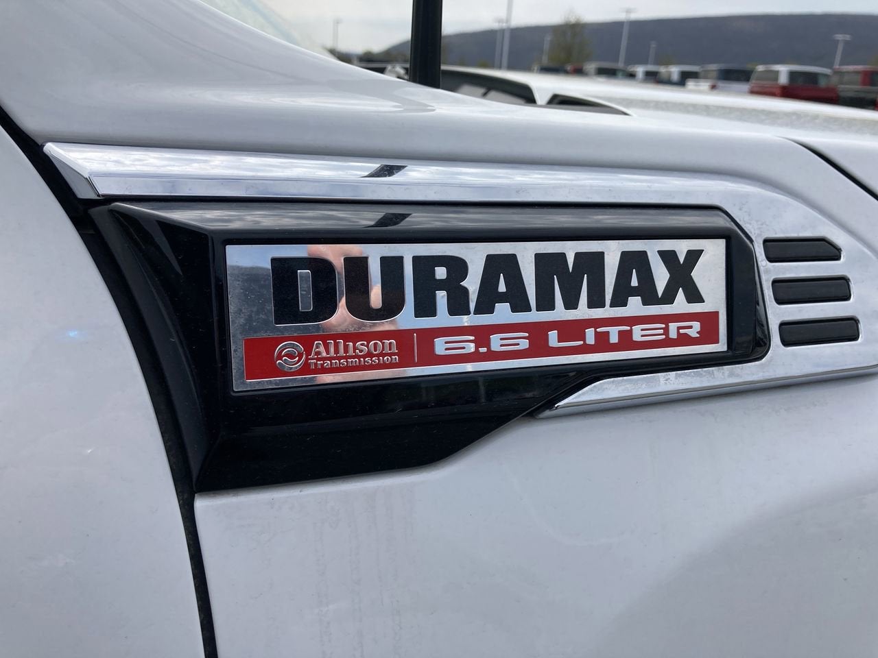 2024 GMC Sierra 2500HD Pro