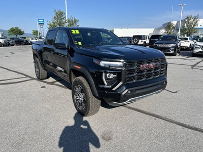 2023 GMC Canyon 4WD AT4