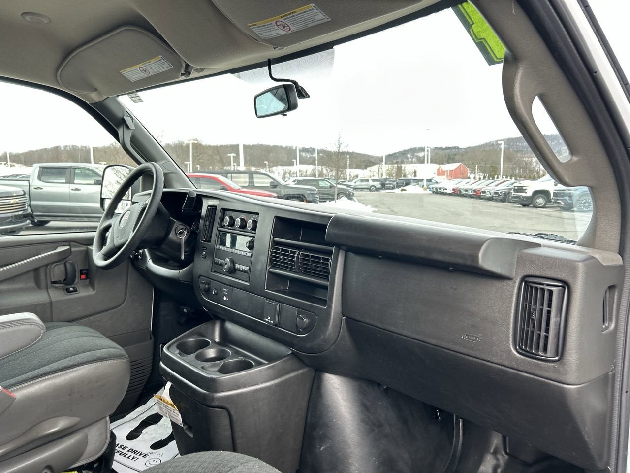 2024 GMC Savana Cargo Van 1WT