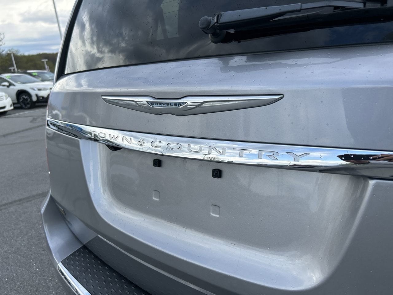 2016 Chrysler Town & Country Touring
