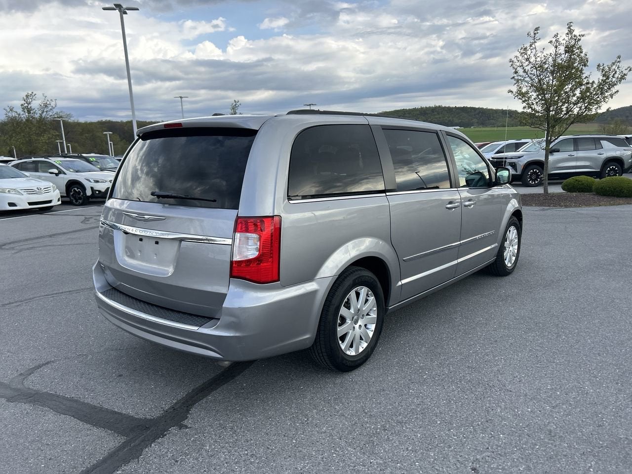 2016 Chrysler Town & Country Touring