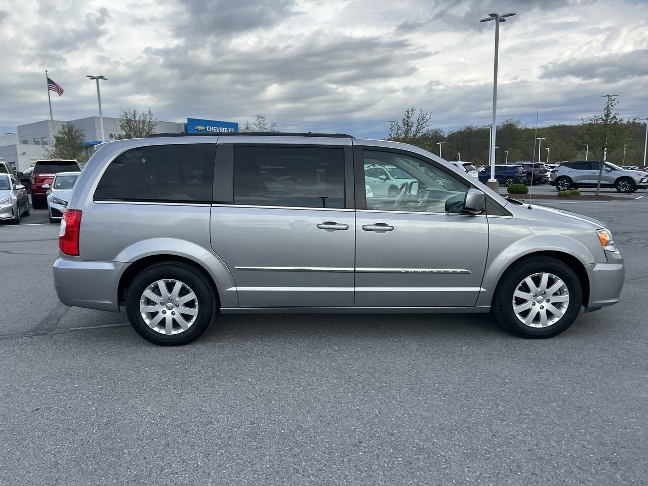 2016 Chrysler Town & Country Touring