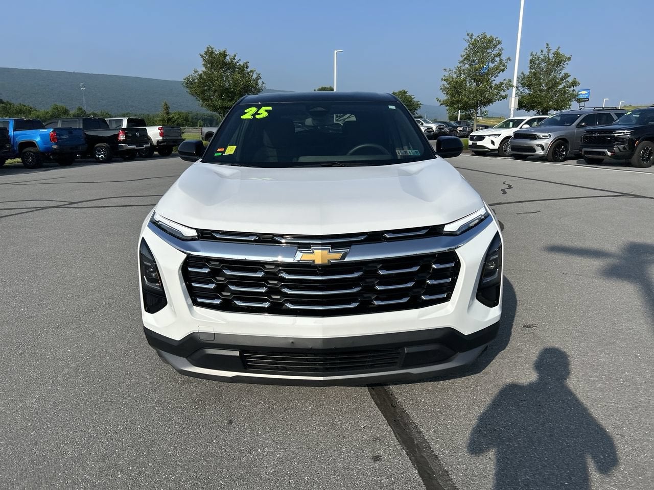 2025 Chevrolet Equinox FWD LT