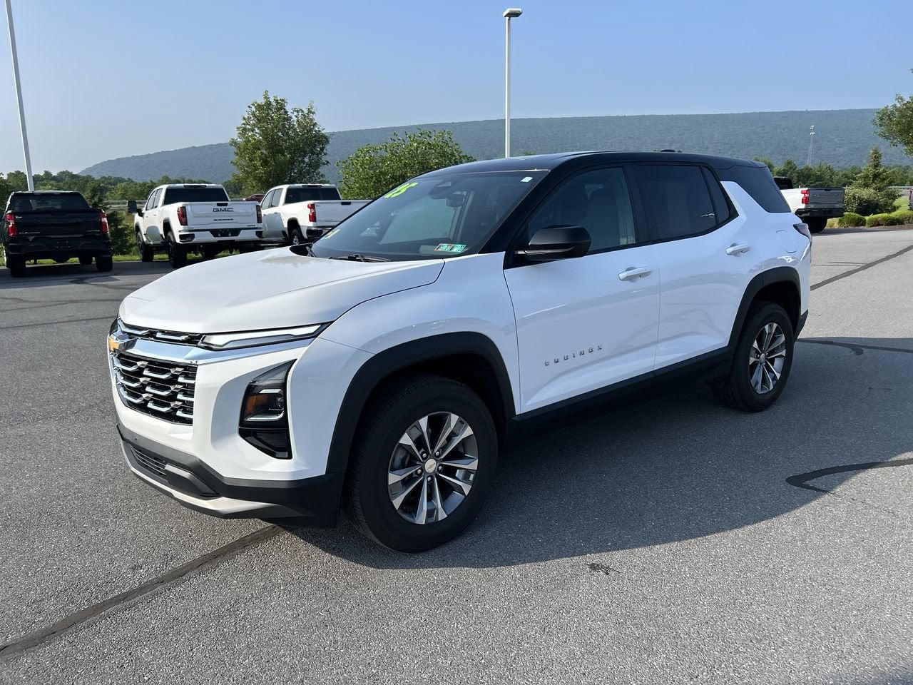 2025 Chevrolet Equinox FWD LT