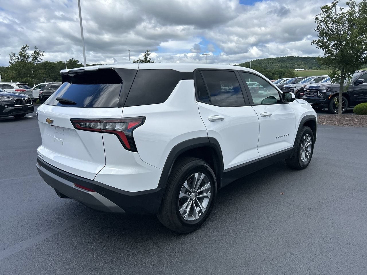 2025 Chevrolet Equinox AWD LT