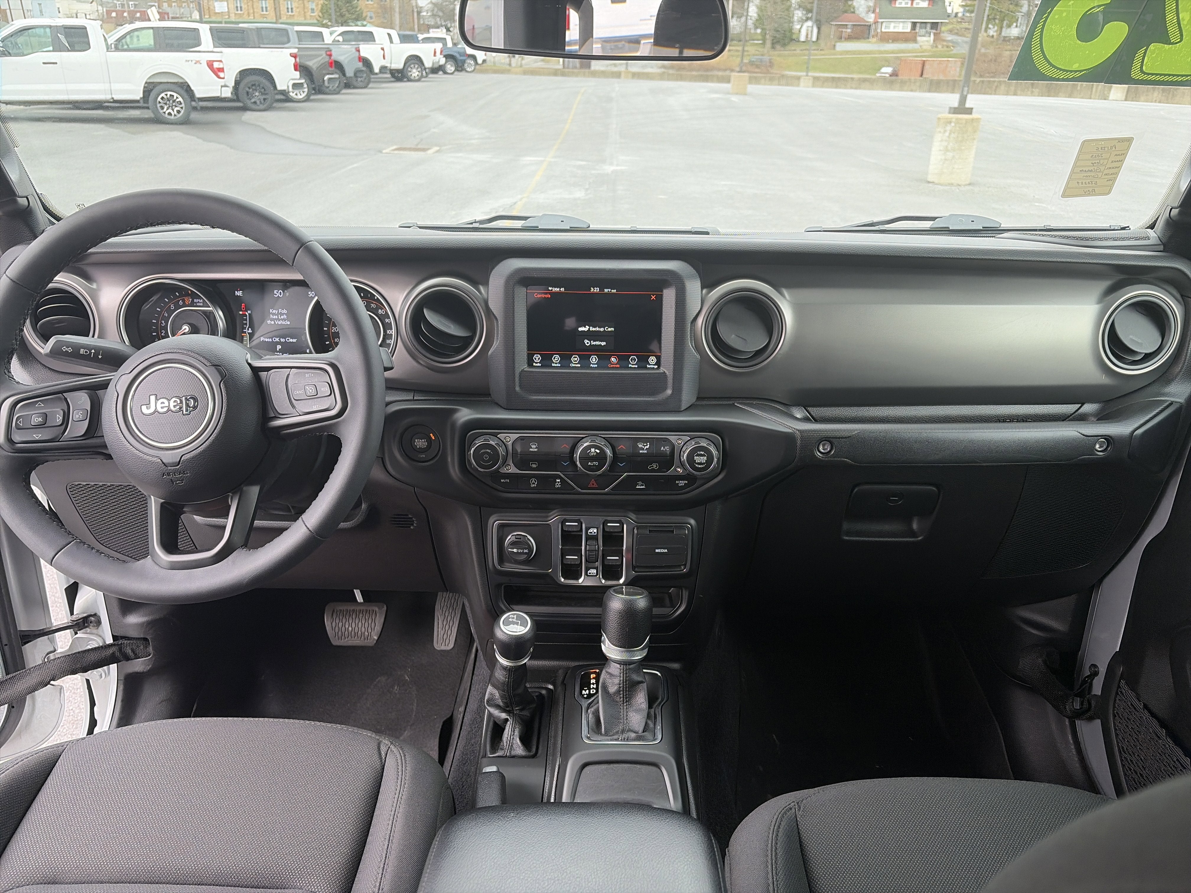 2023 Jeep Gladiator Willys