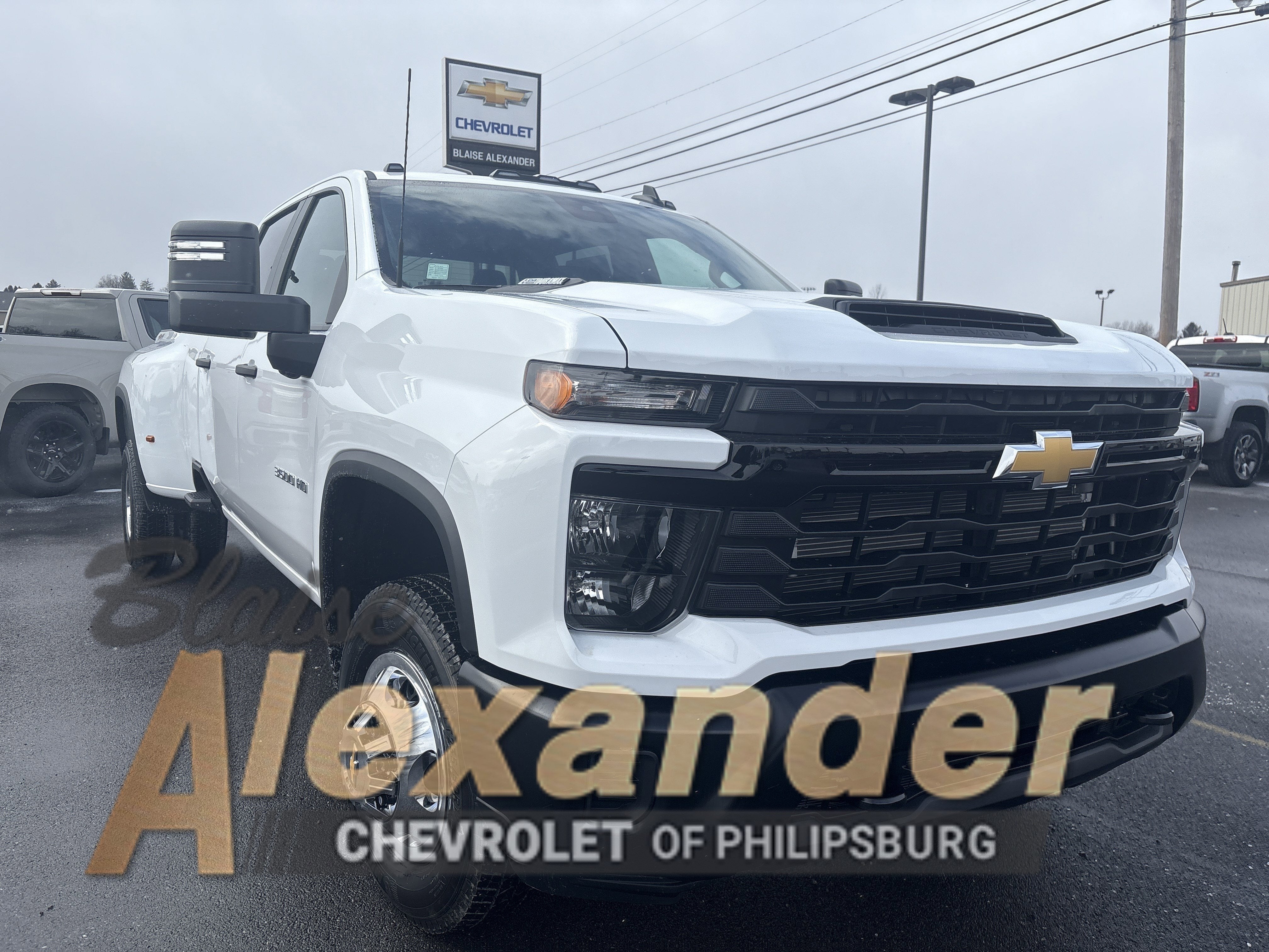 2026 Chevrolet Silverado 3500 HD WT DRW