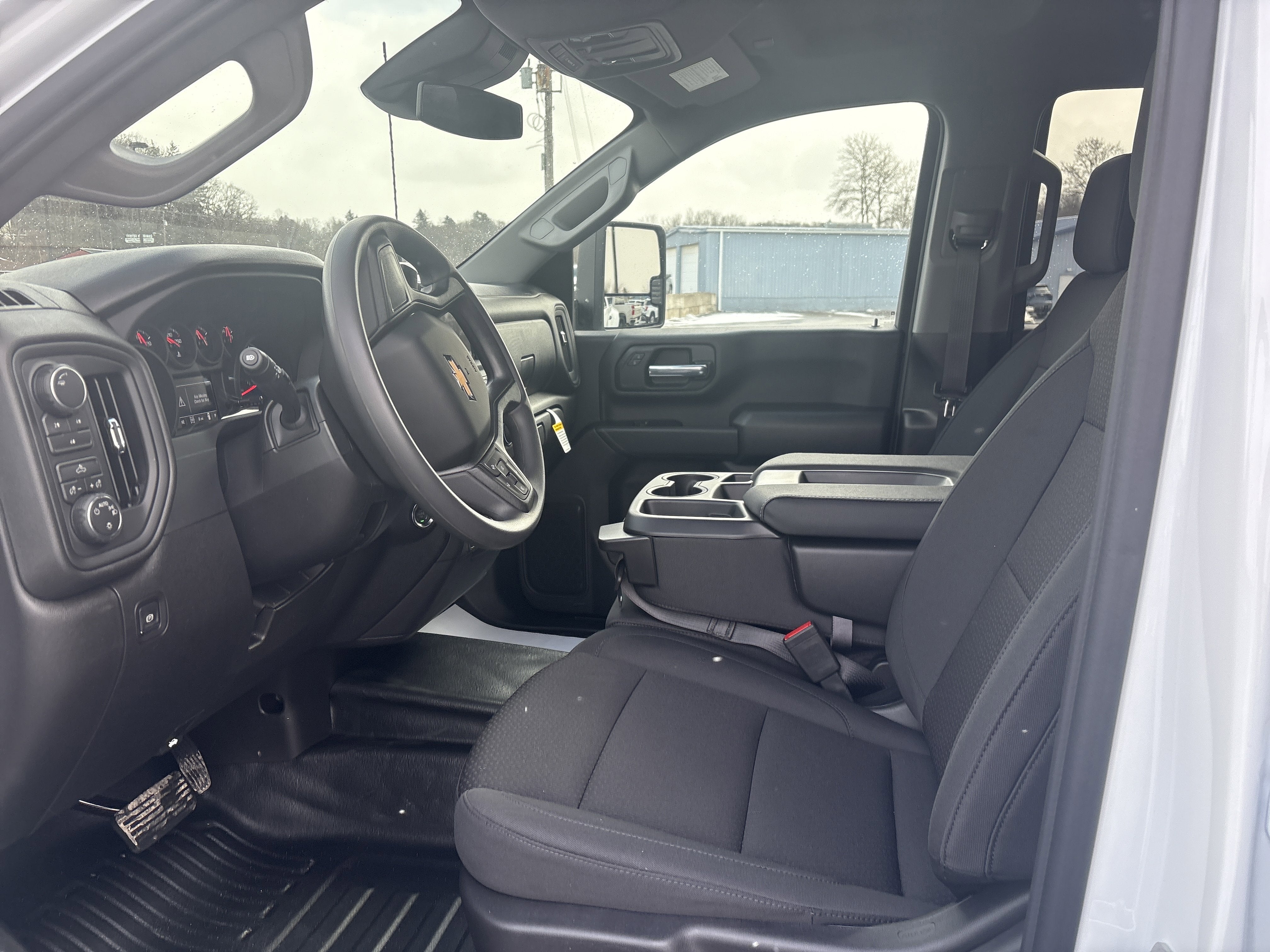 2026 Chevrolet Silverado 3500 HD WT DRW