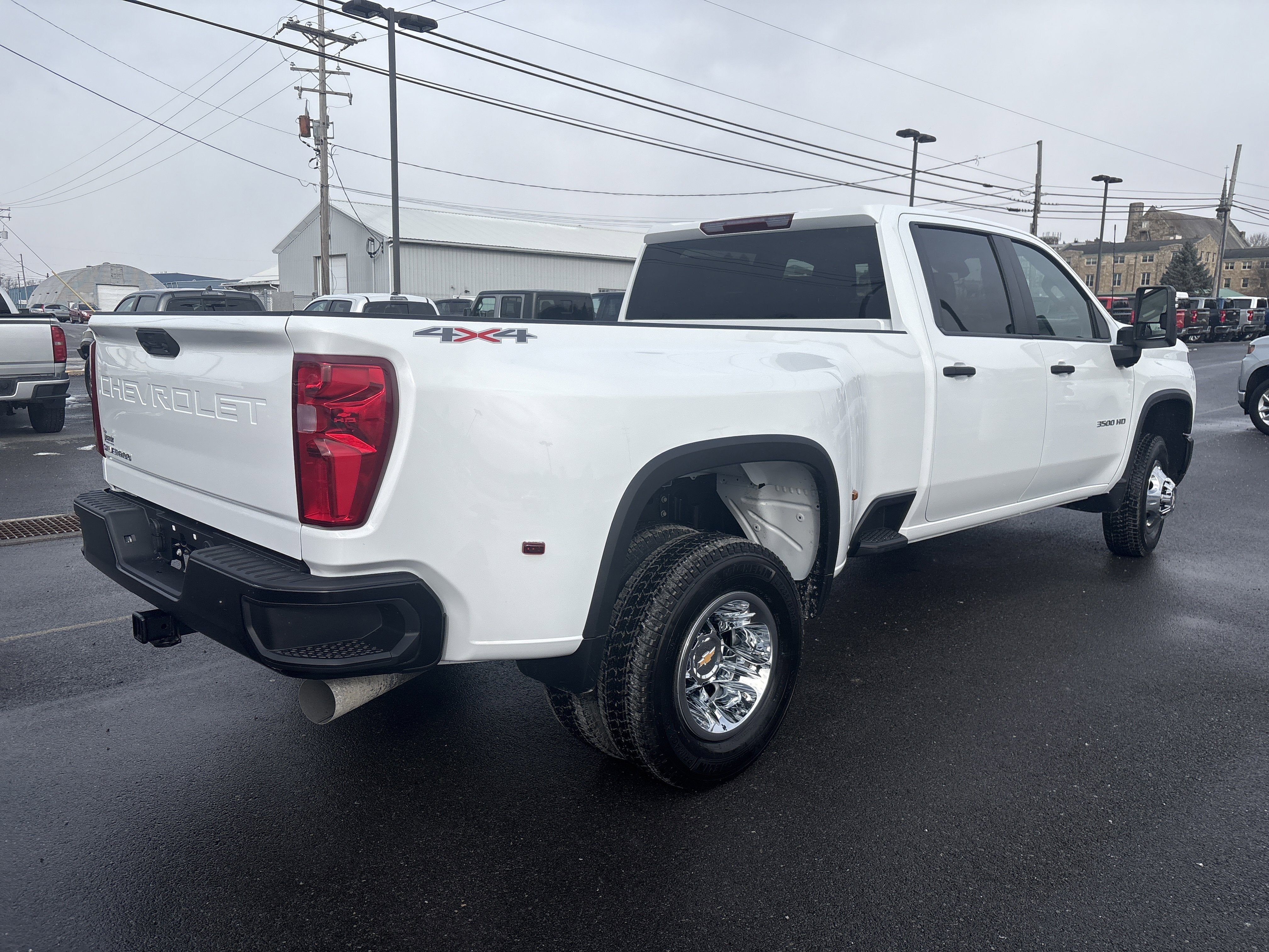 2026 Chevrolet Silverado 3500 HD WT DRW