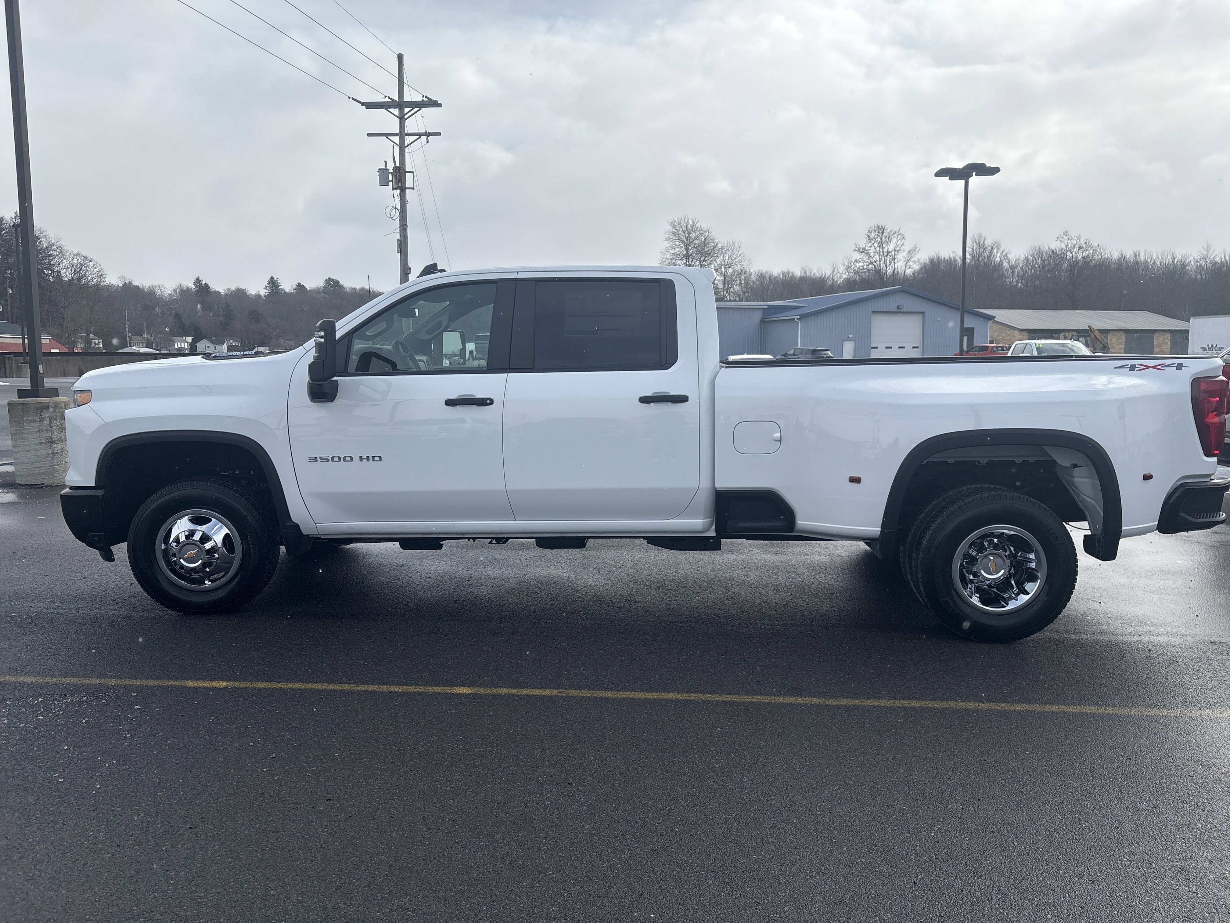 2026 Chevrolet Silverado 3500 HD WT DRW