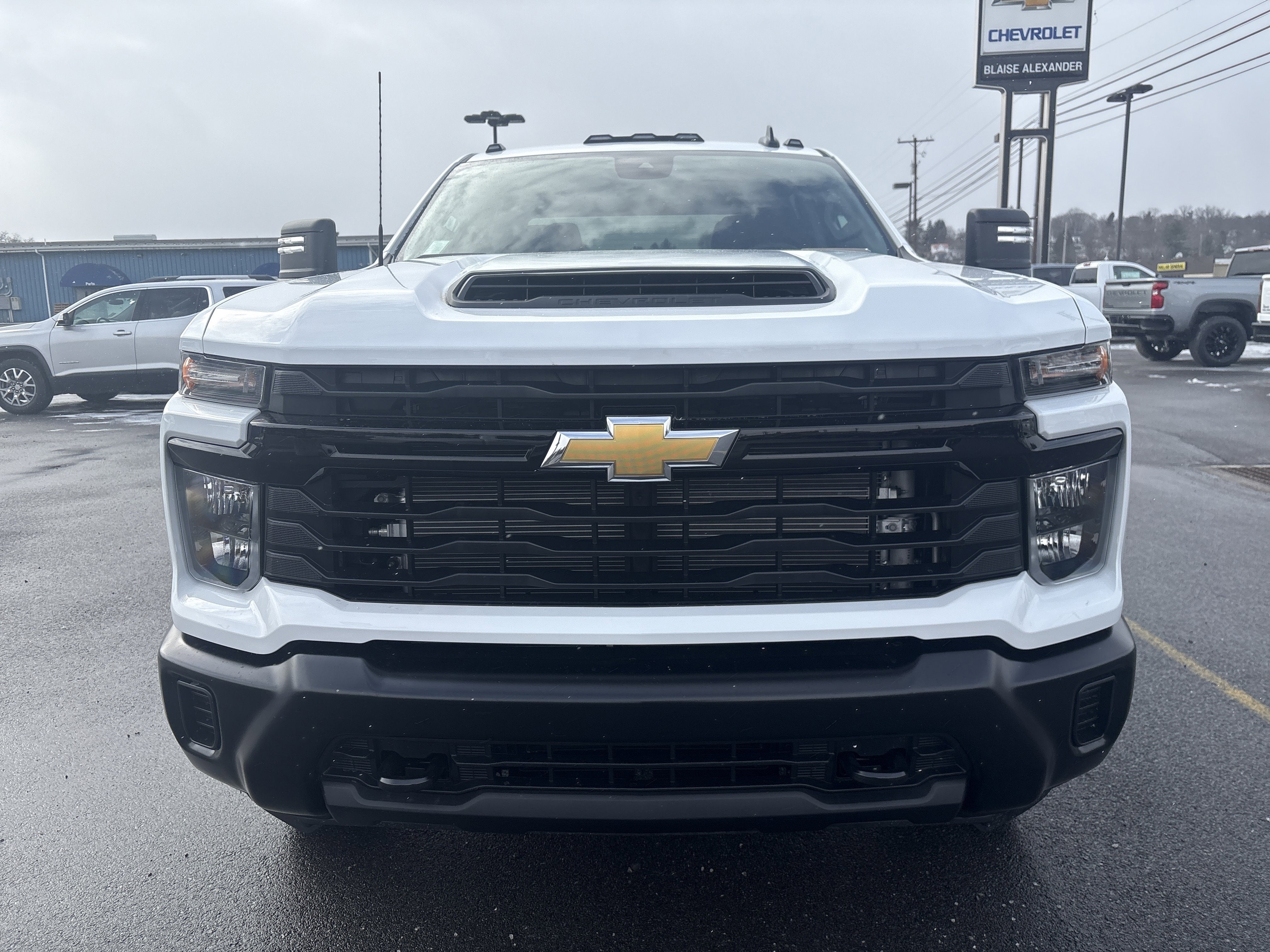 2026 Chevrolet Silverado 3500 HD WT DRW