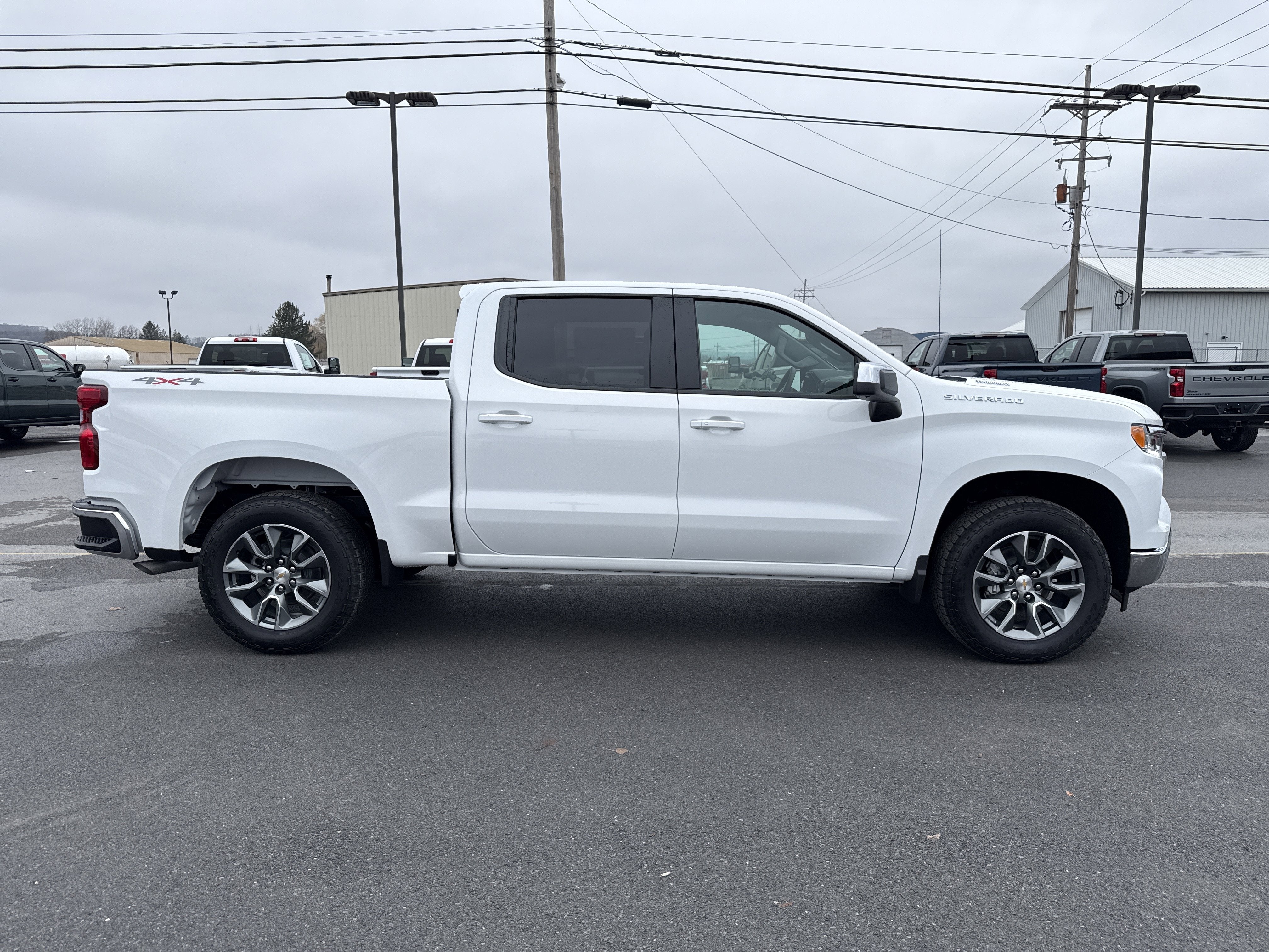 2026 Chevrolet Silverado 1500 LT
