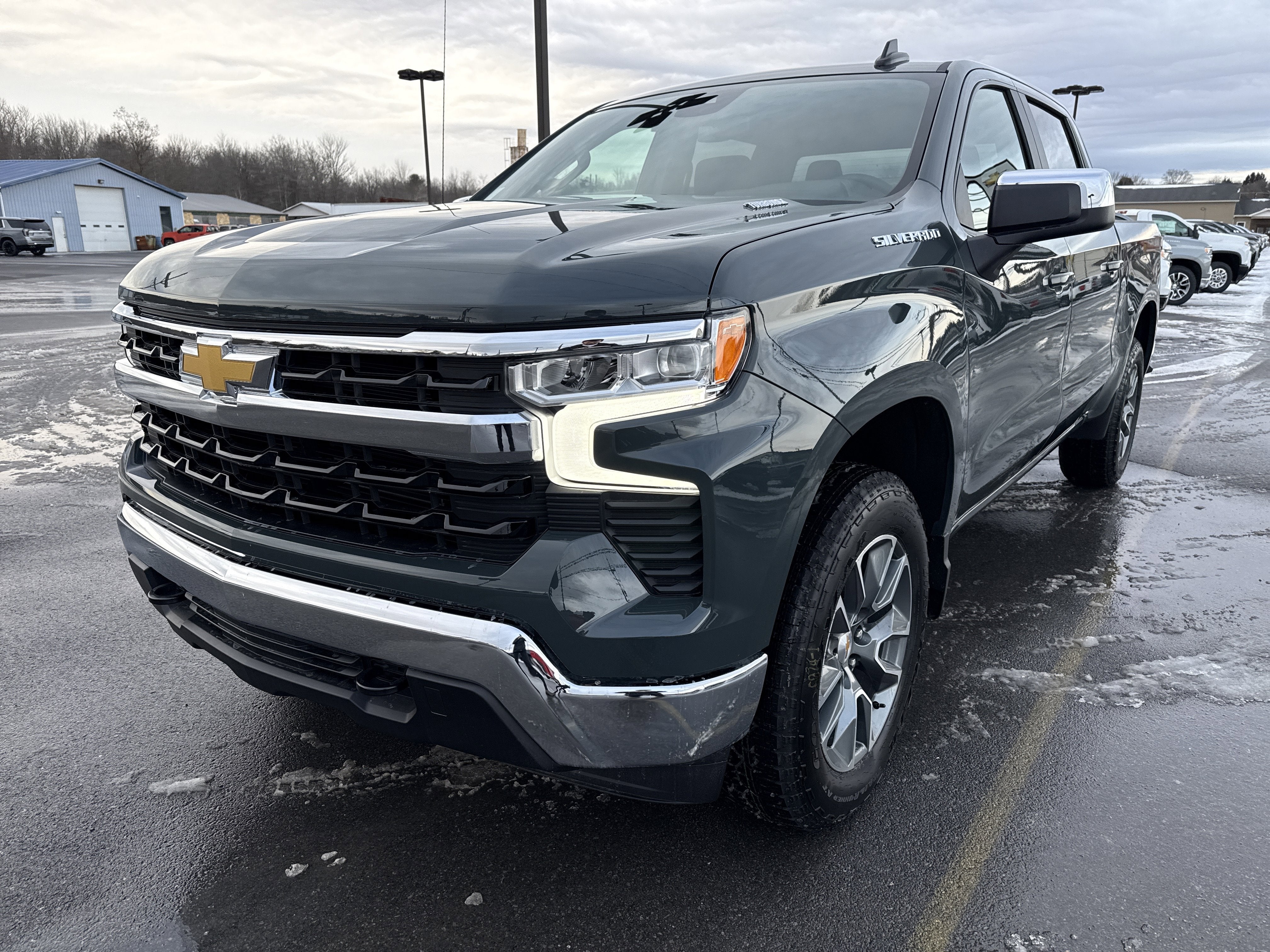 2026 Chevrolet Silverado 1500 LT