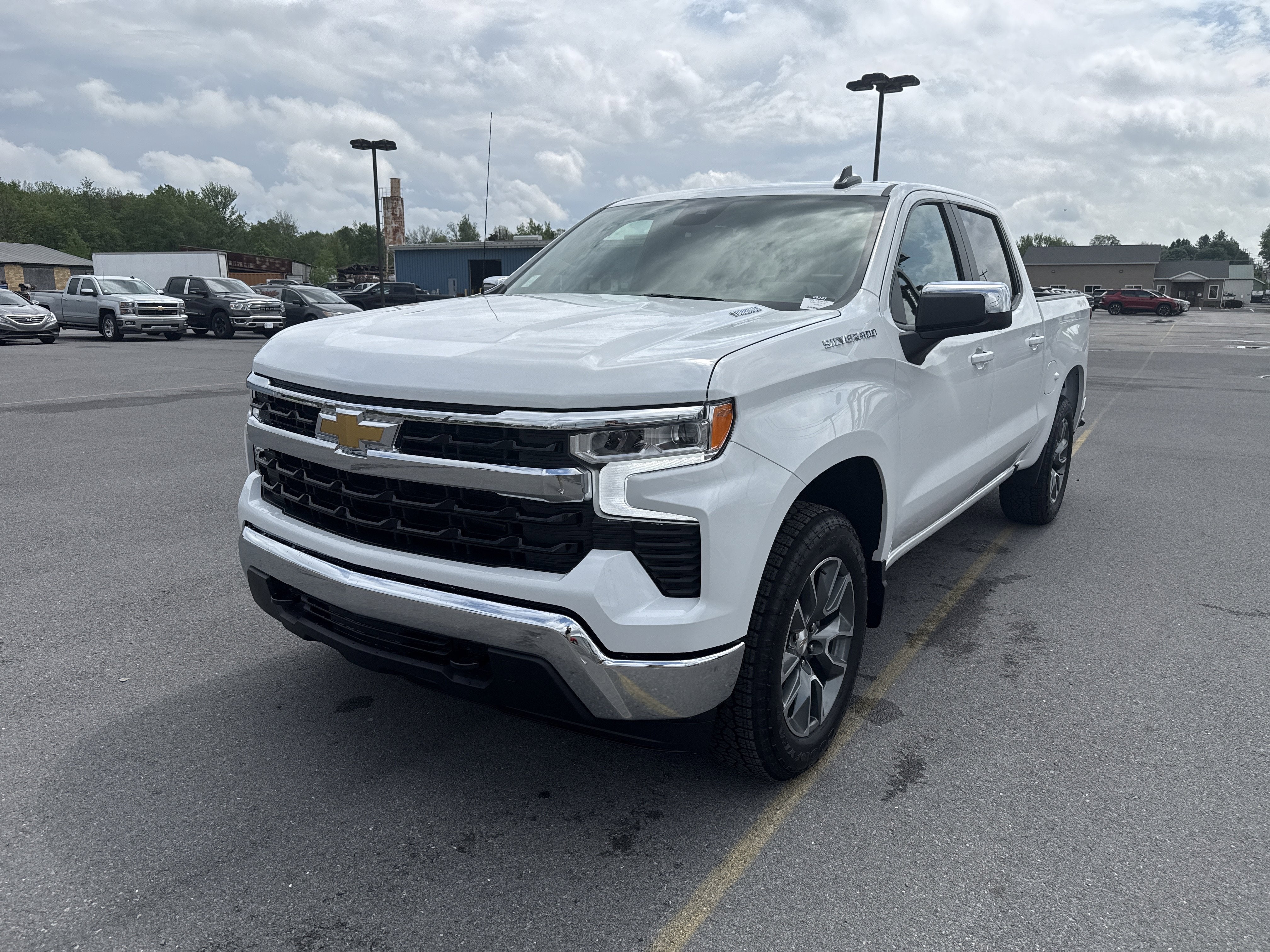 2026 Chevrolet Silverado 1500 LT (2FL)