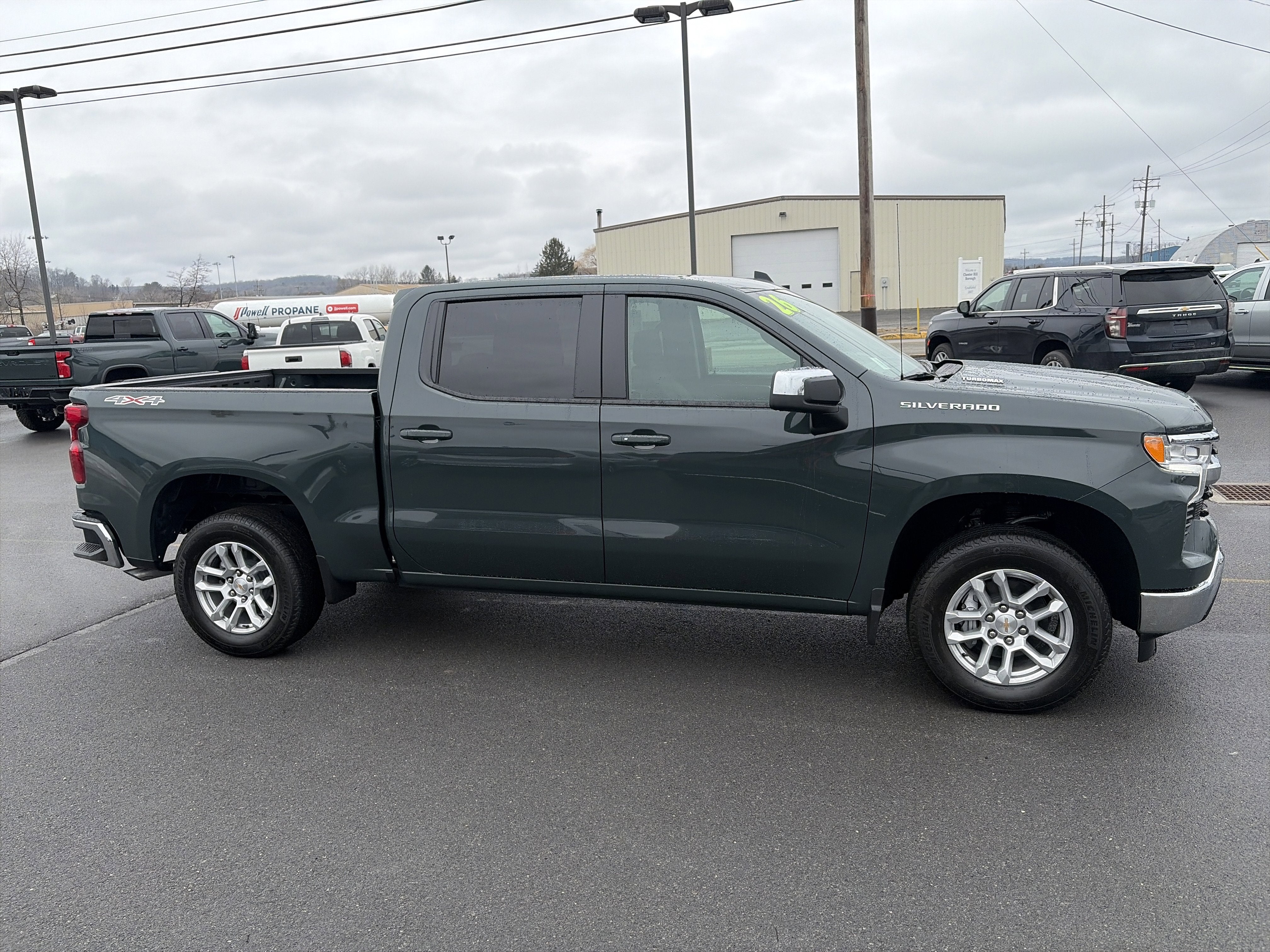 2026 Chevrolet Silverado 1500 LT (2FL)