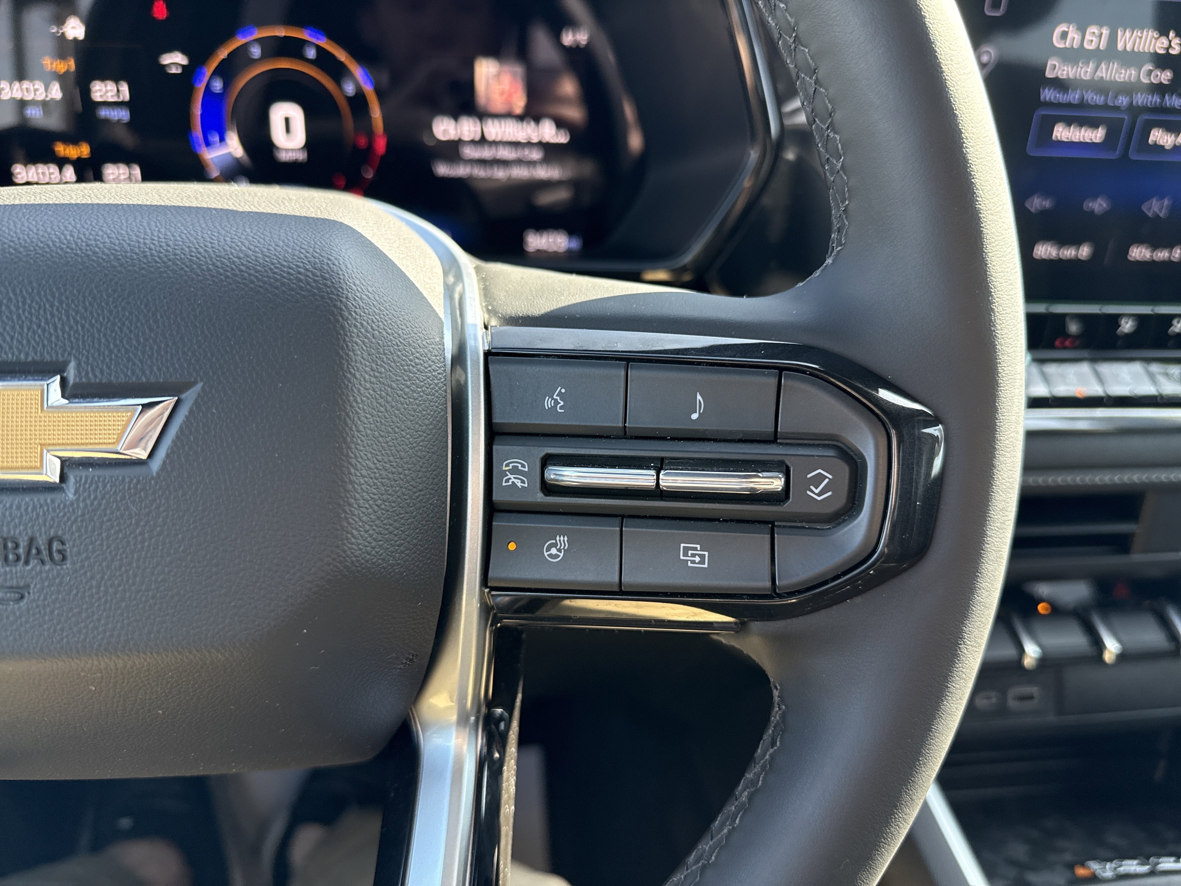 2025 Chevrolet Colorado WT/LT