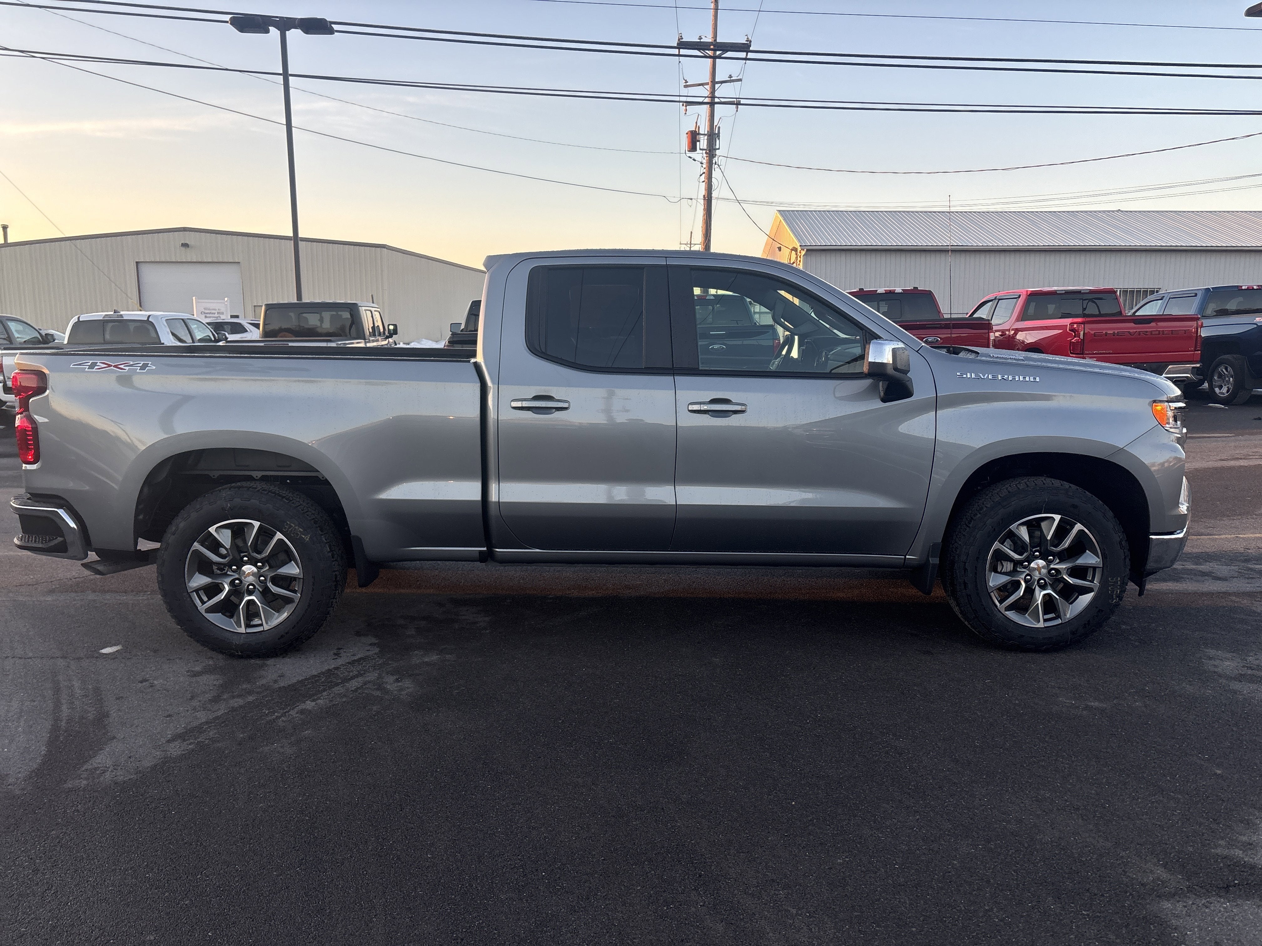 2026 Chevrolet Silverado 1500 LT (2FL)