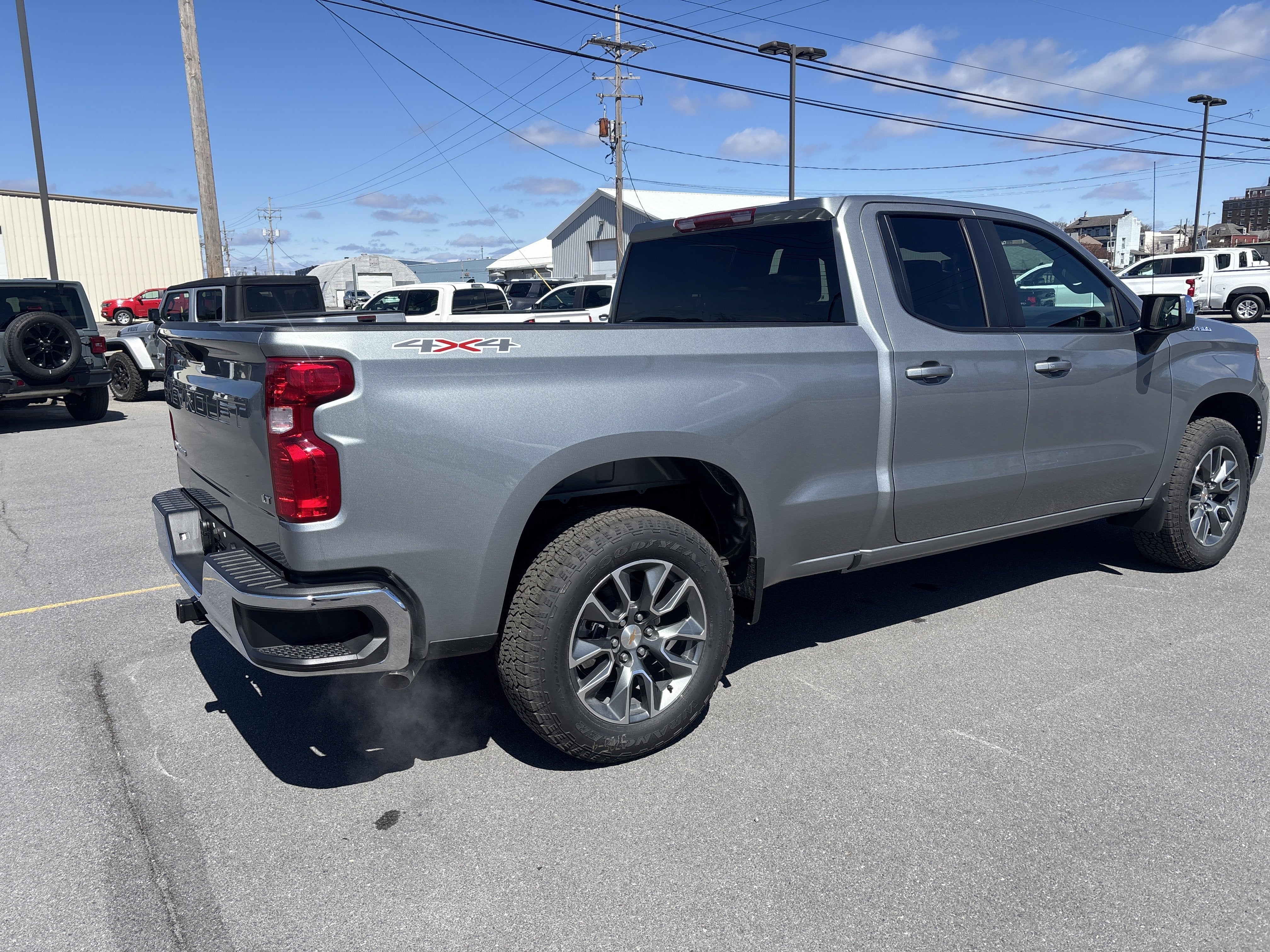 2026 Chevrolet Silverado 1500 LT (2FL)