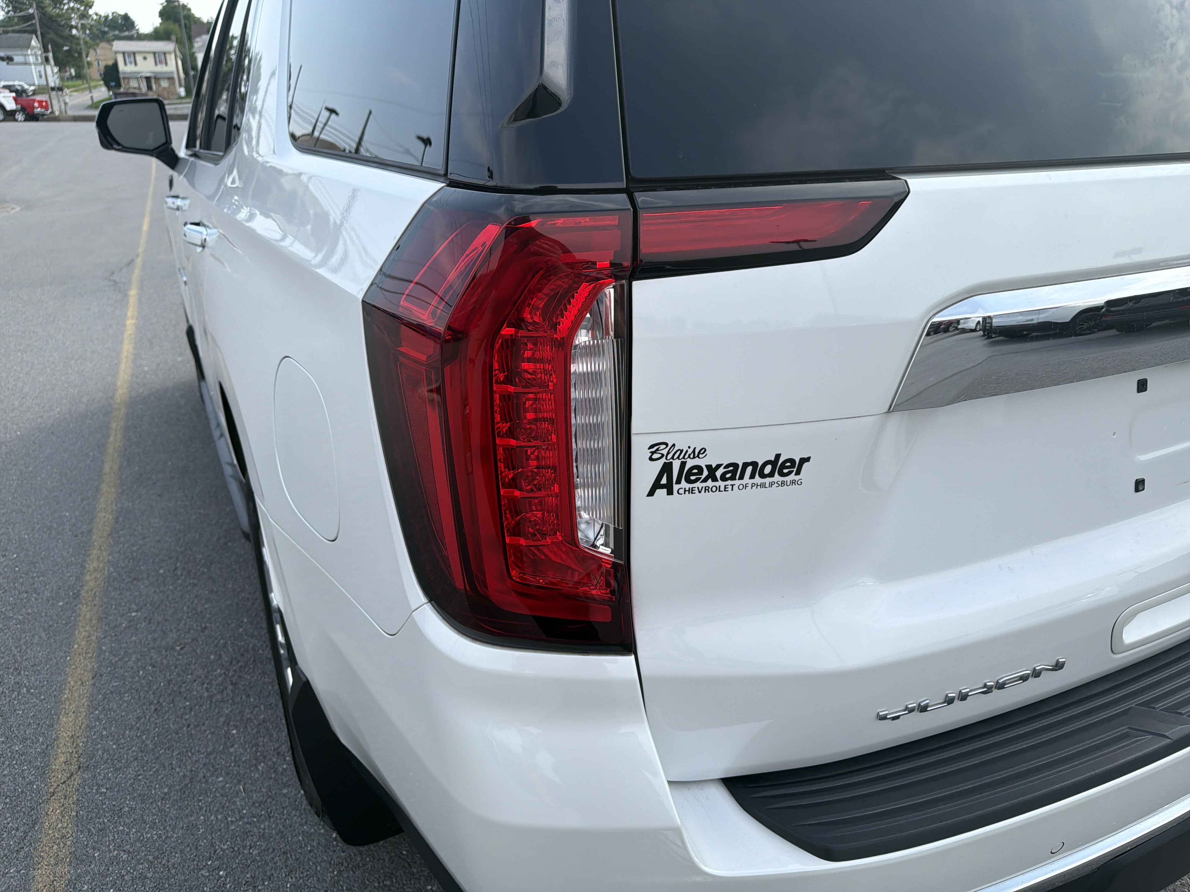 2021 GMC Yukon SLT