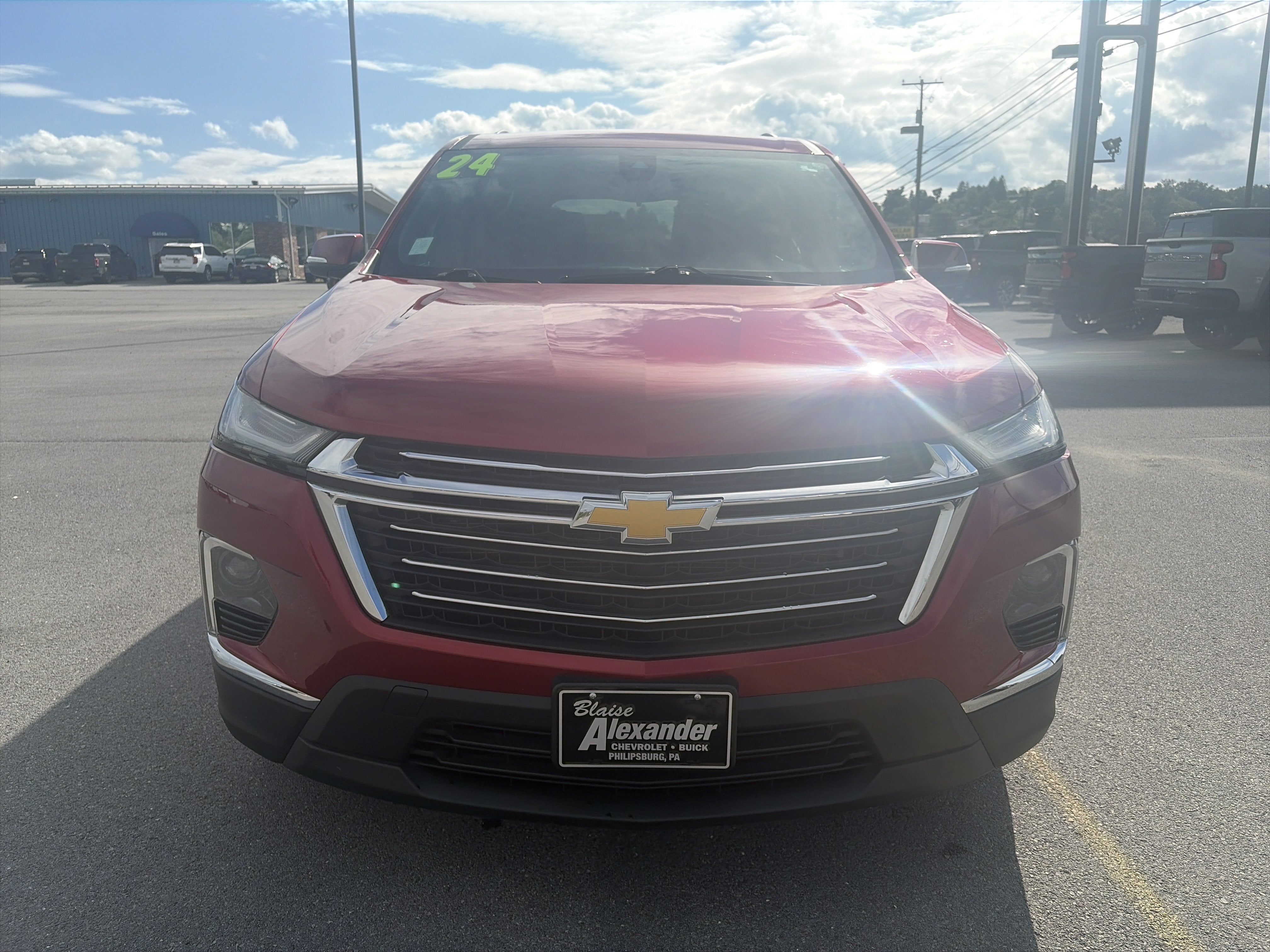2024 Chevrolet Traverse Limited LT Cloth