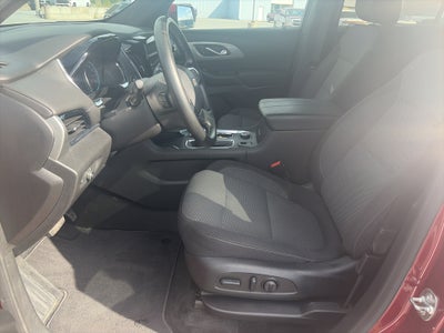 2024 Chevrolet Traverse Limited LT Cloth