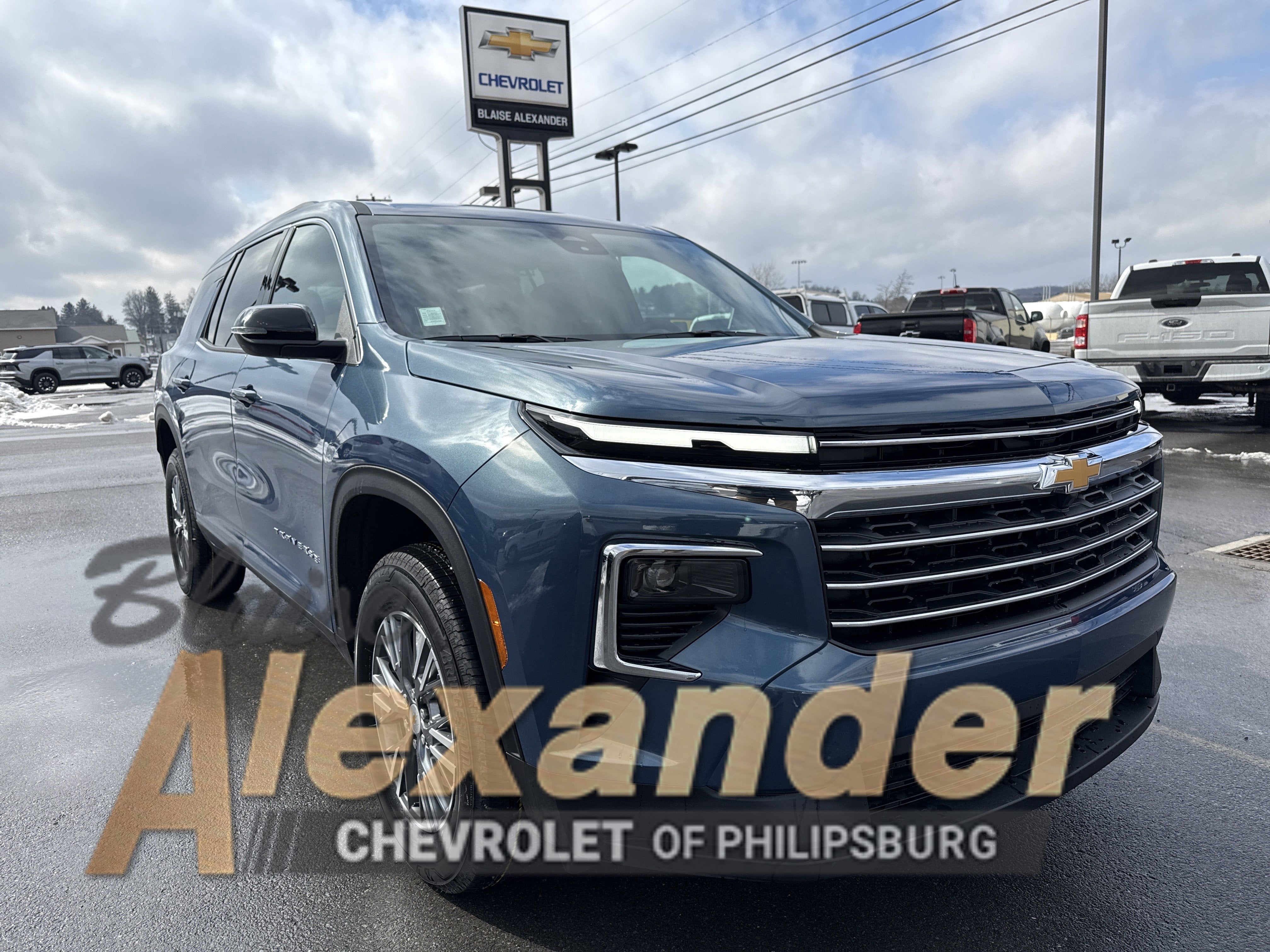 2026 Chevrolet Traverse LT