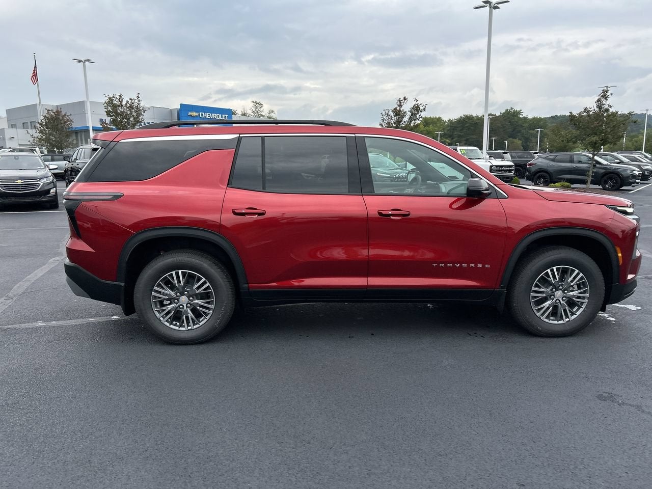 2027 Chevrolet Traverse LT