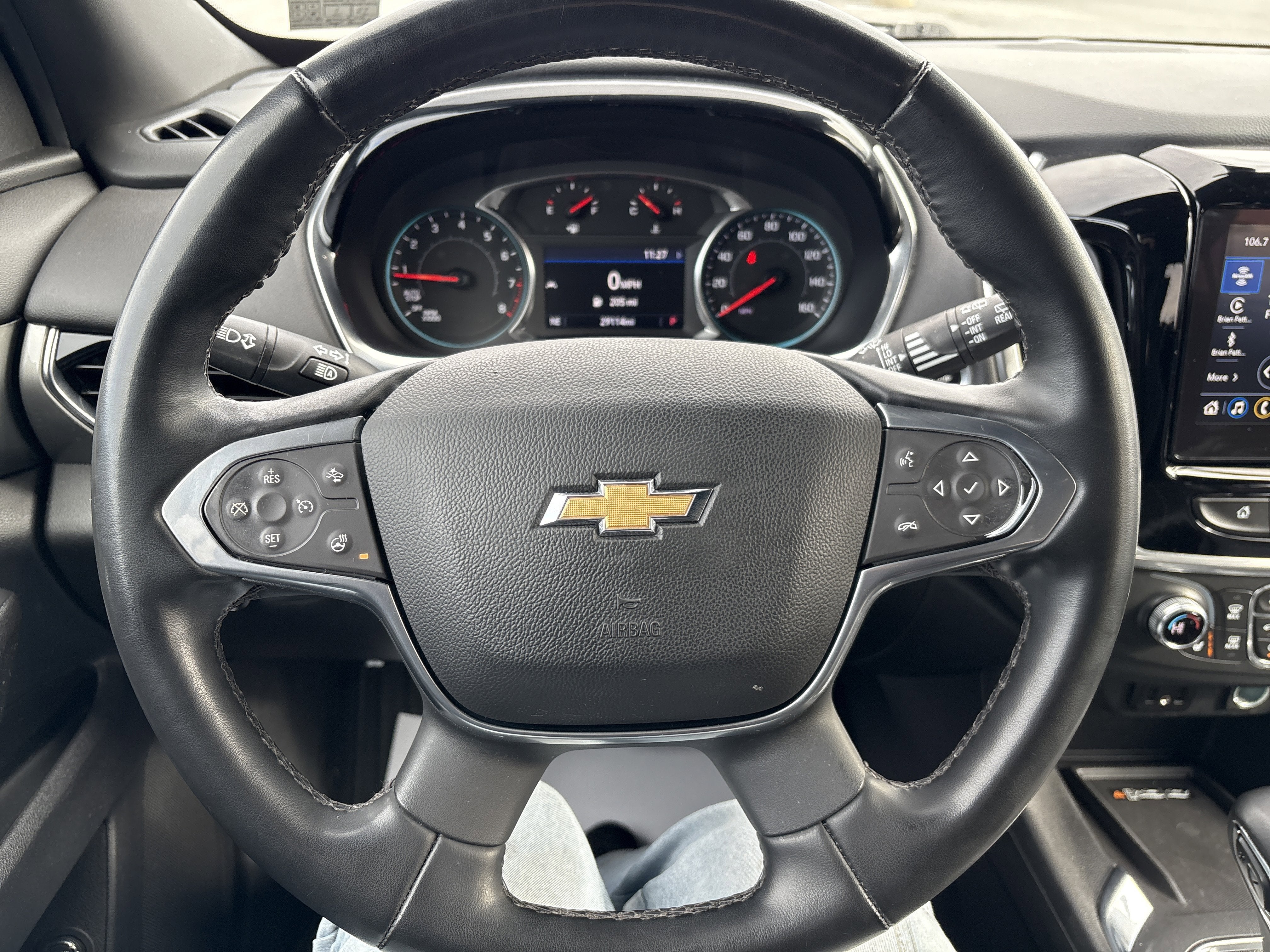 2023 Chevrolet Traverse LT Leather