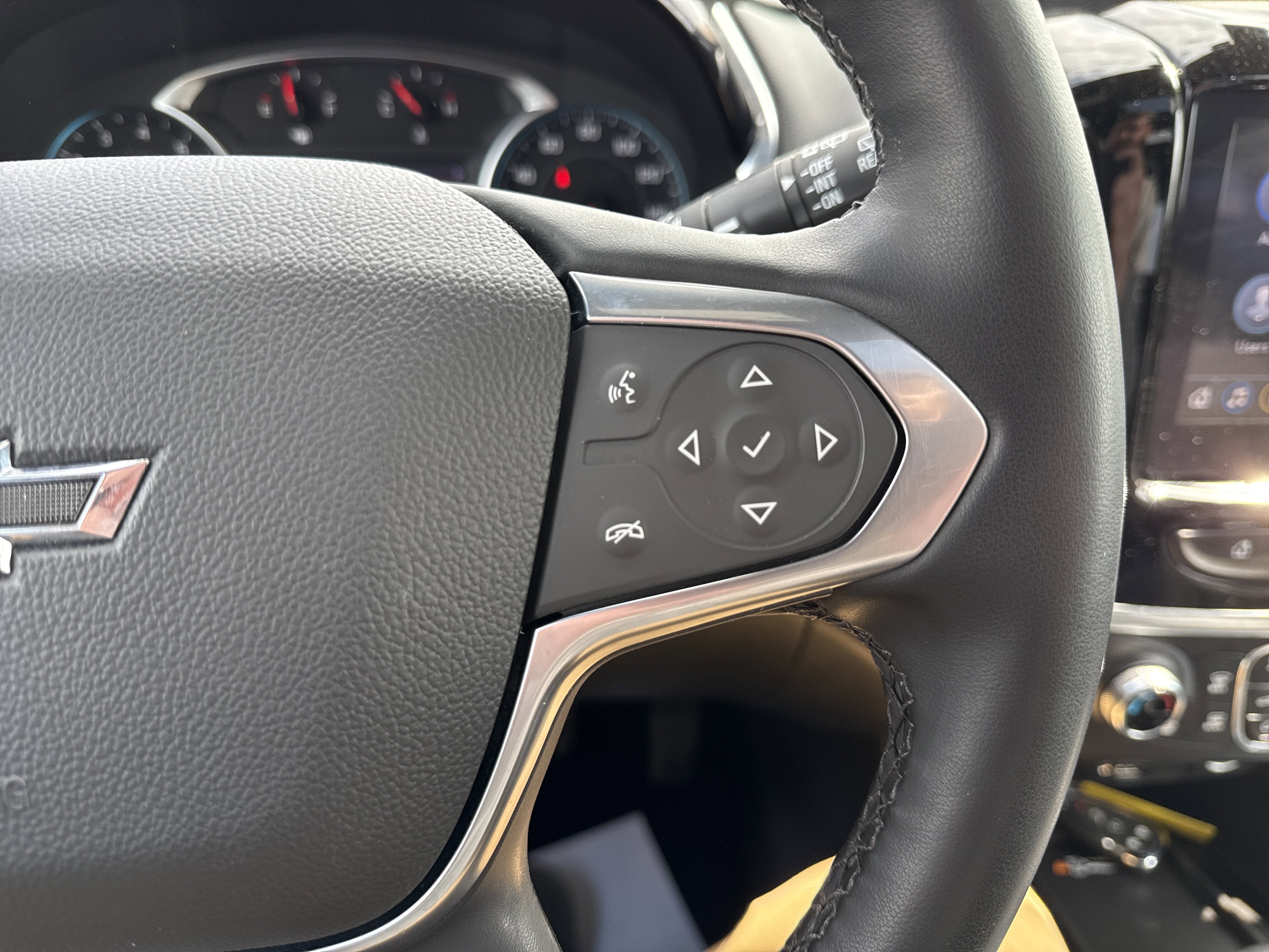 2023 Chevrolet Traverse RS - Photo 20