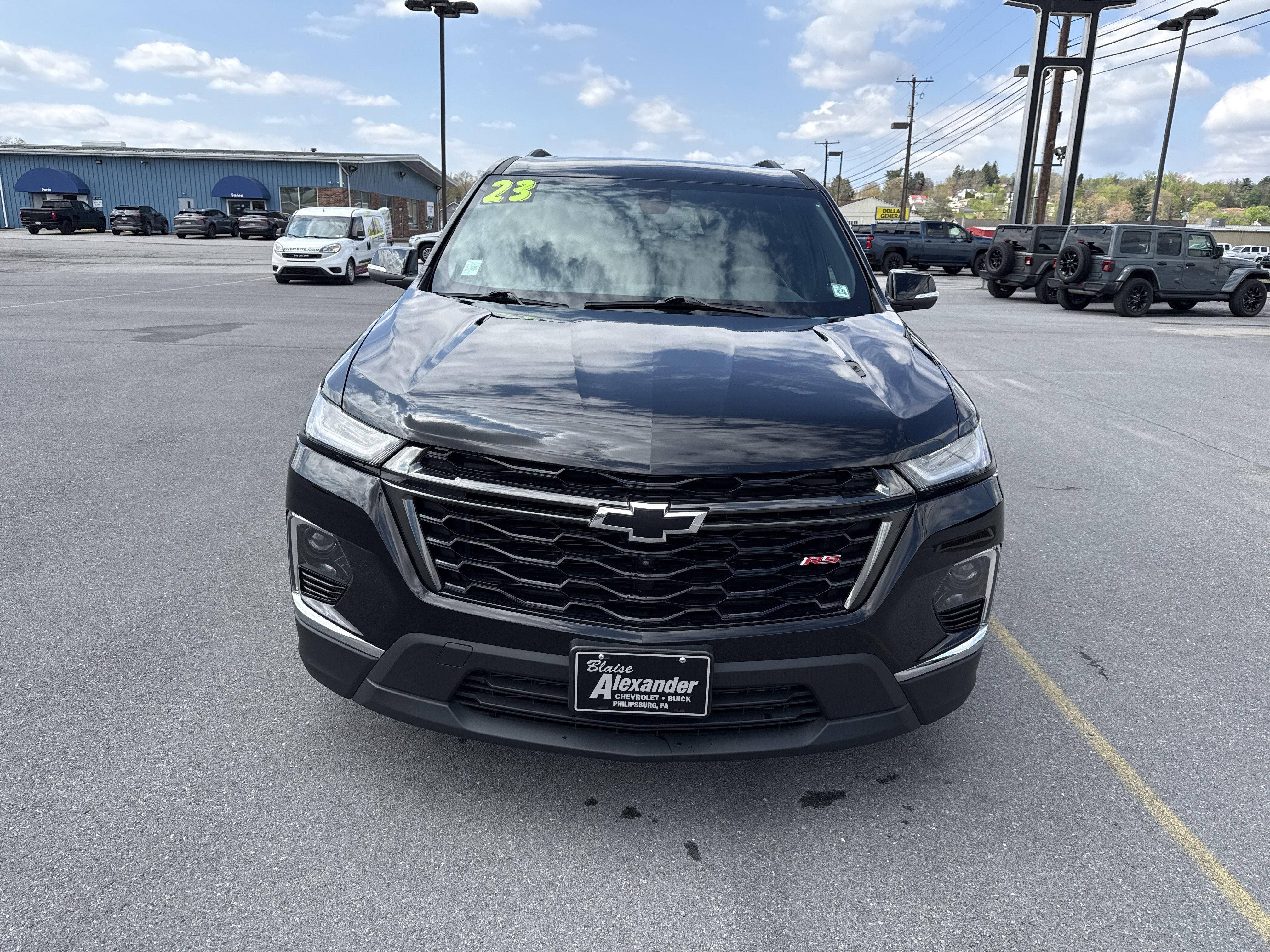 2023 Chevrolet Traverse RS - Photo 9