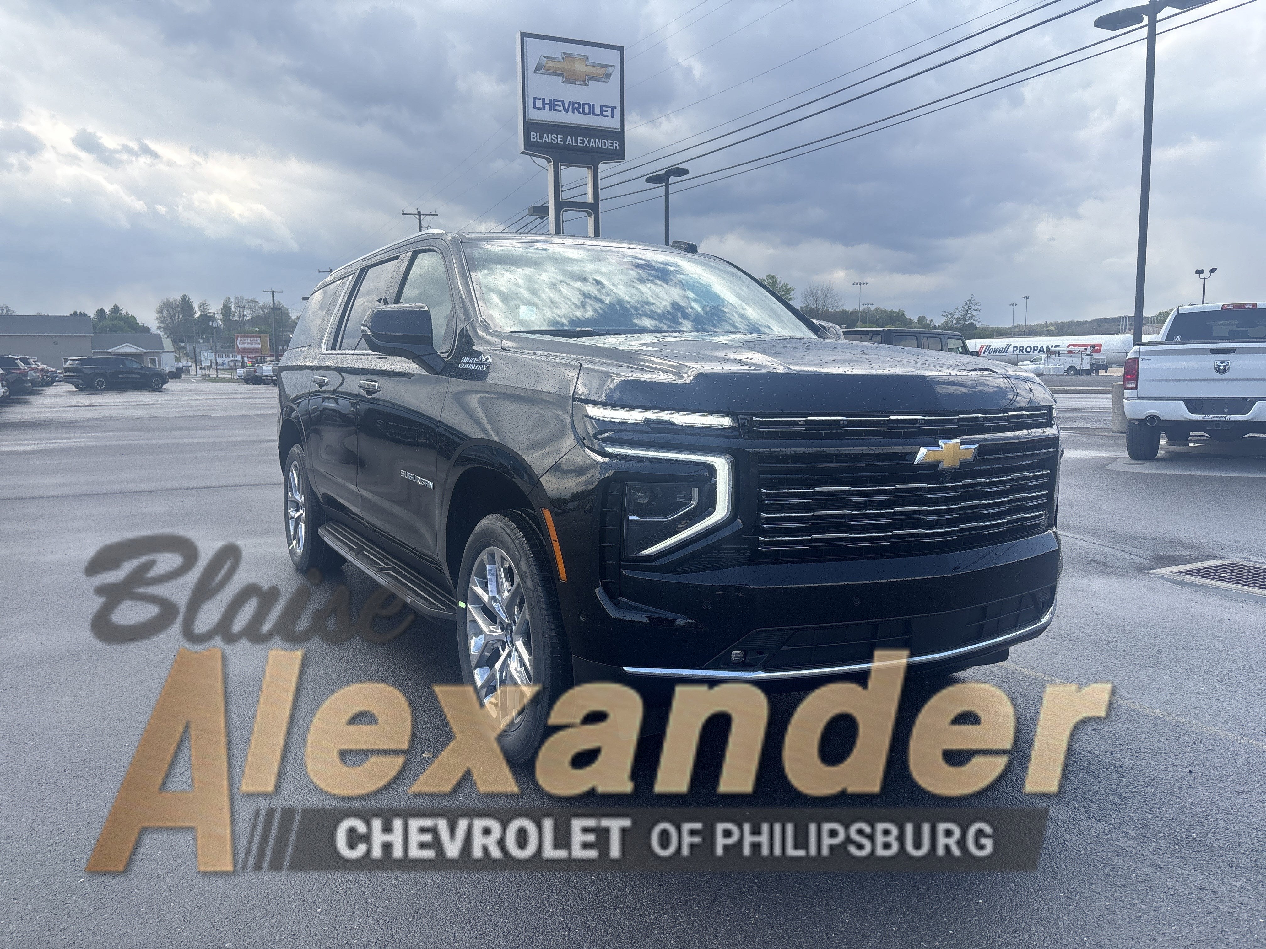2026 Chevrolet Suburban High Country 4WD's photo
