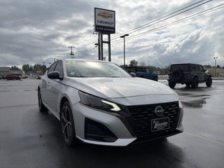2023 Nissan Altima 2.5 SR
