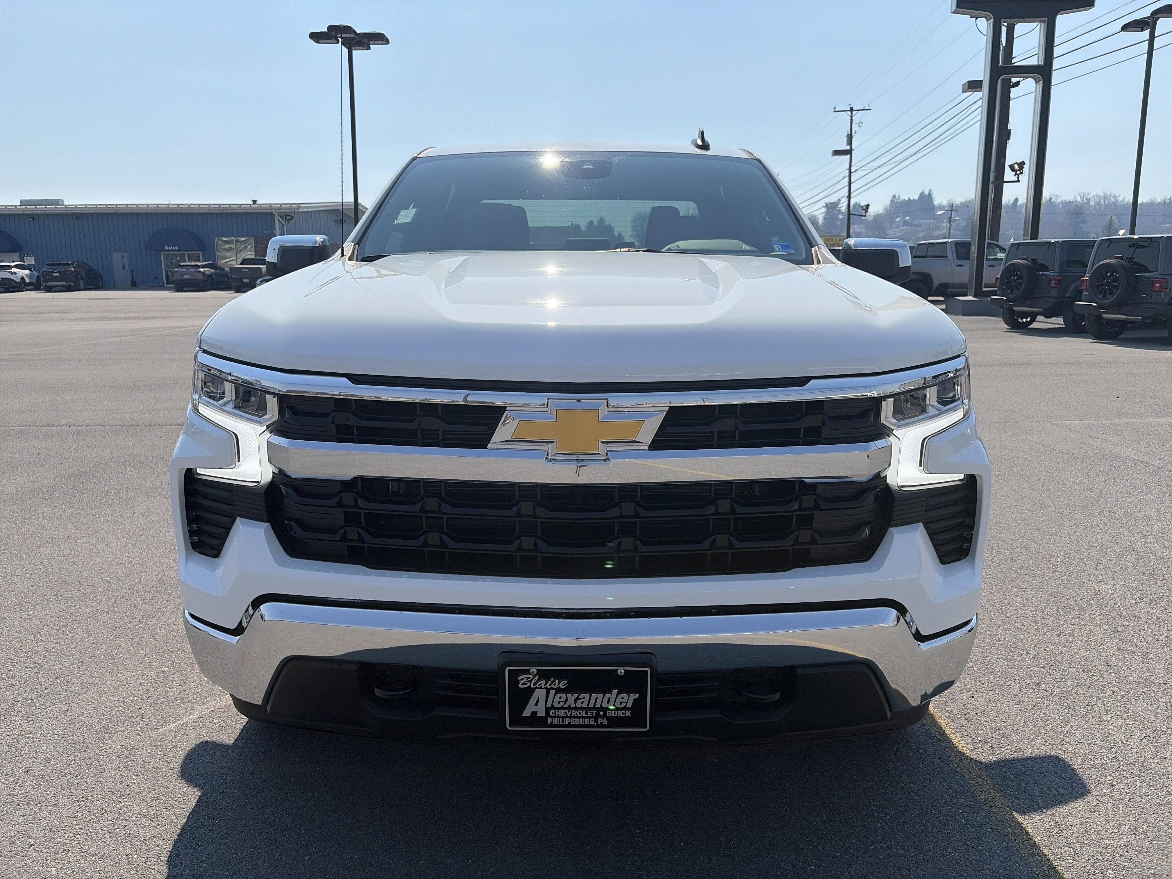 2026 Chevrolet Silverado 1500 LT