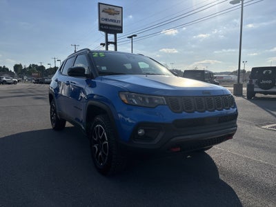 2025 Jeep Compass Trailhawk