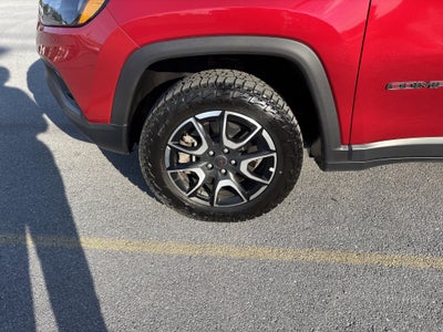 2025 Jeep Compass Trailhawk