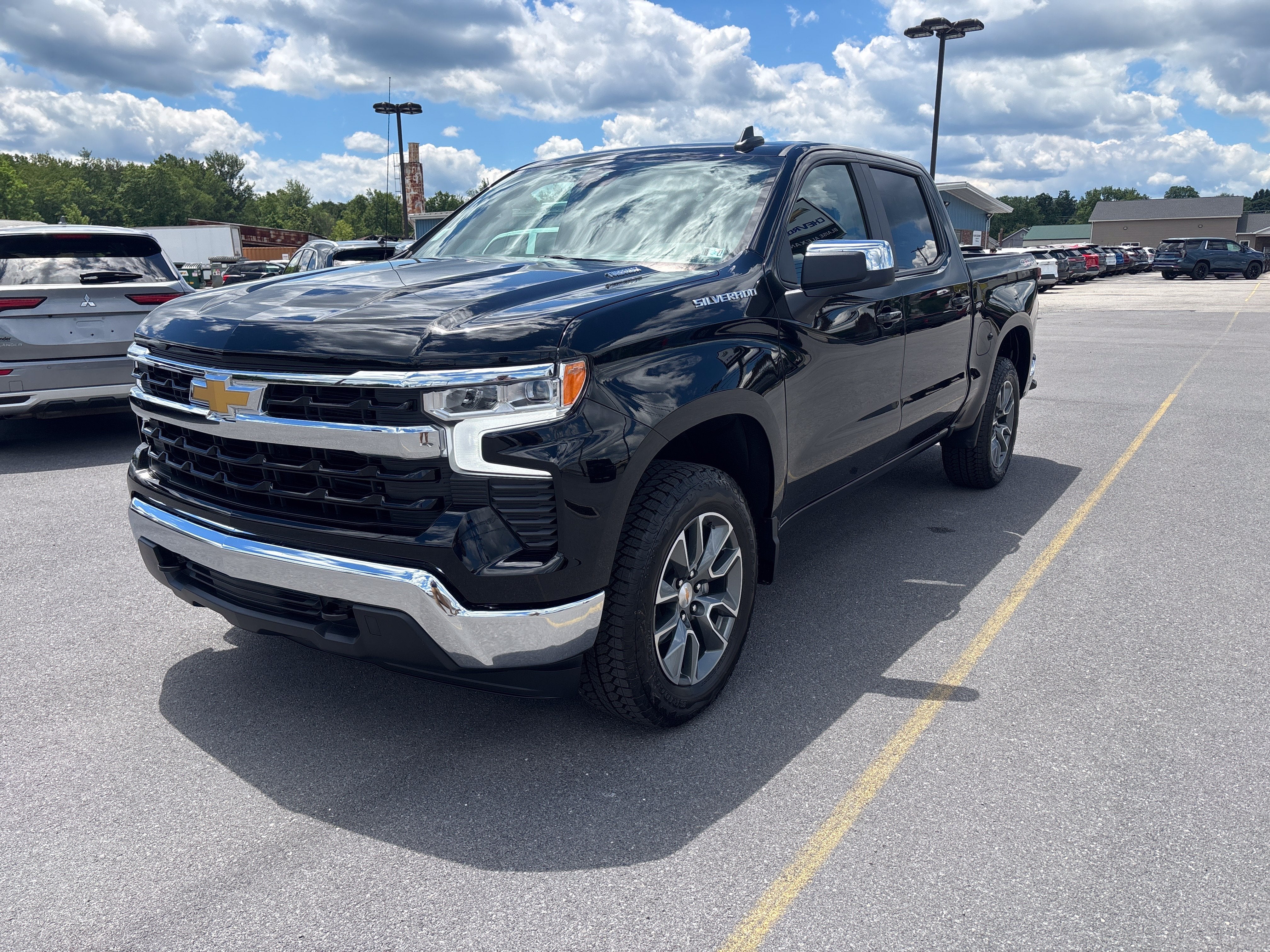 2026 Chevrolet Silverado 1500 LT (2FL)