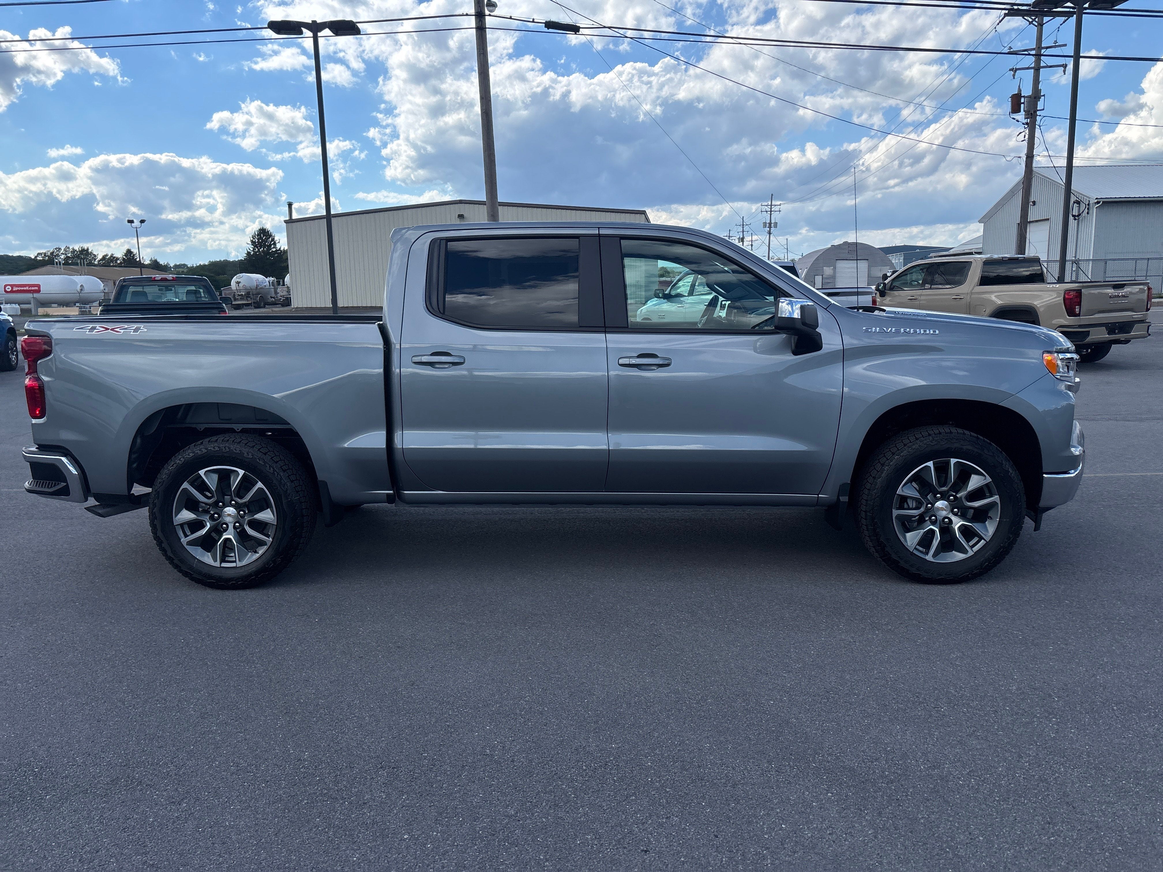 2026 Chevrolet Silverado 1500 LT (2FL)