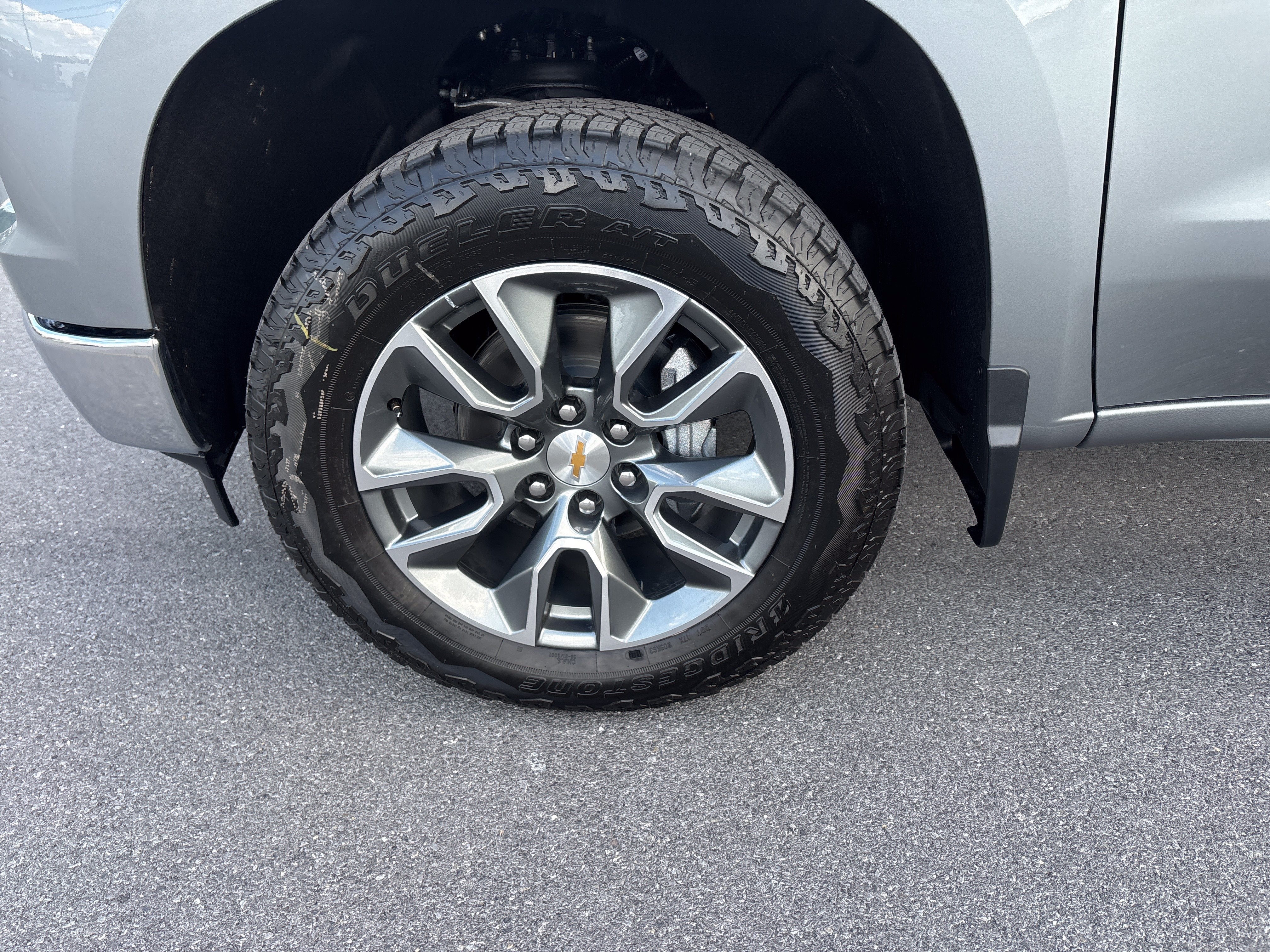 2026 Chevrolet Silverado 1500 LT (2FL)