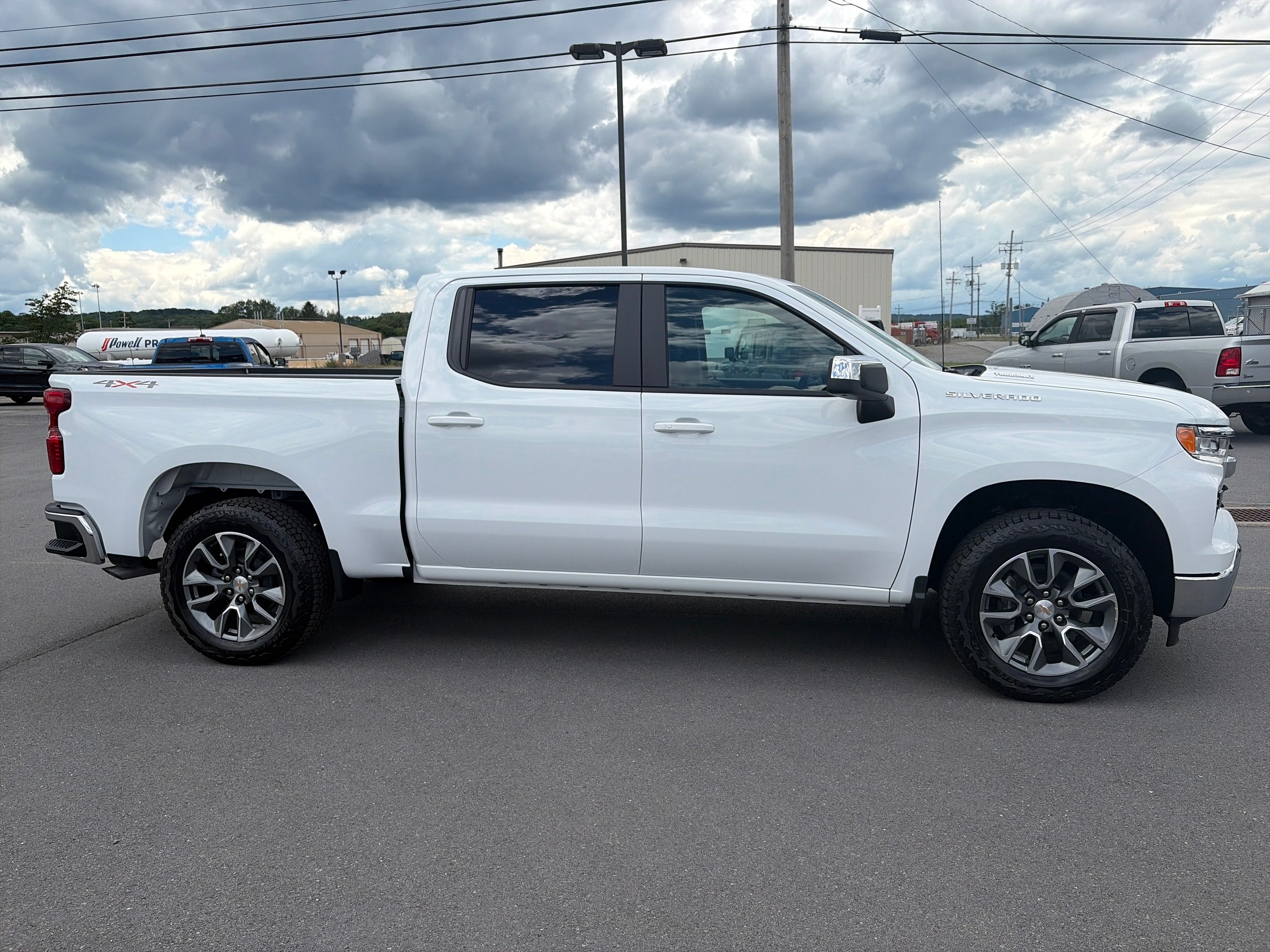 2026 Chevrolet Silverado 1500 LT (2FL)