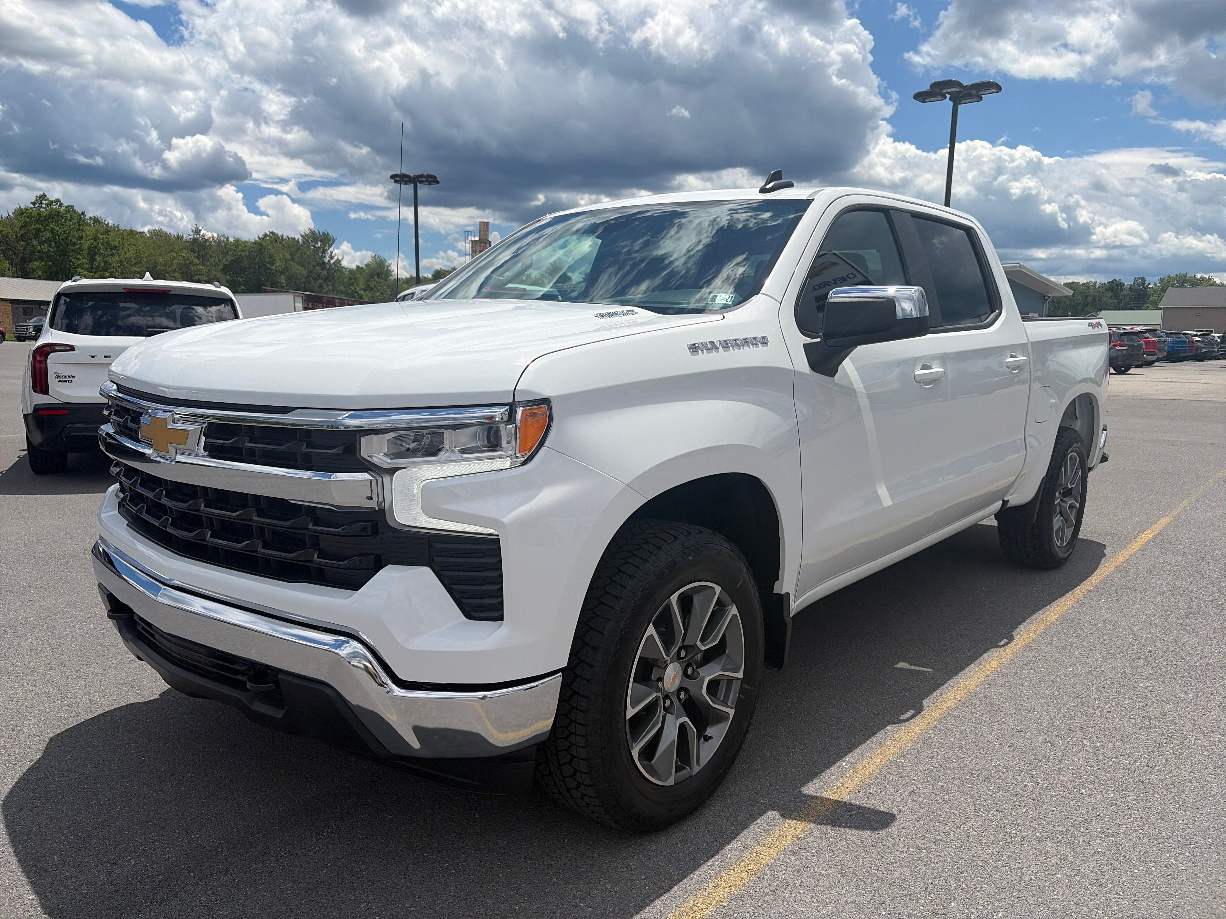 2026 Chevrolet Silverado 1500 LT (2FL)