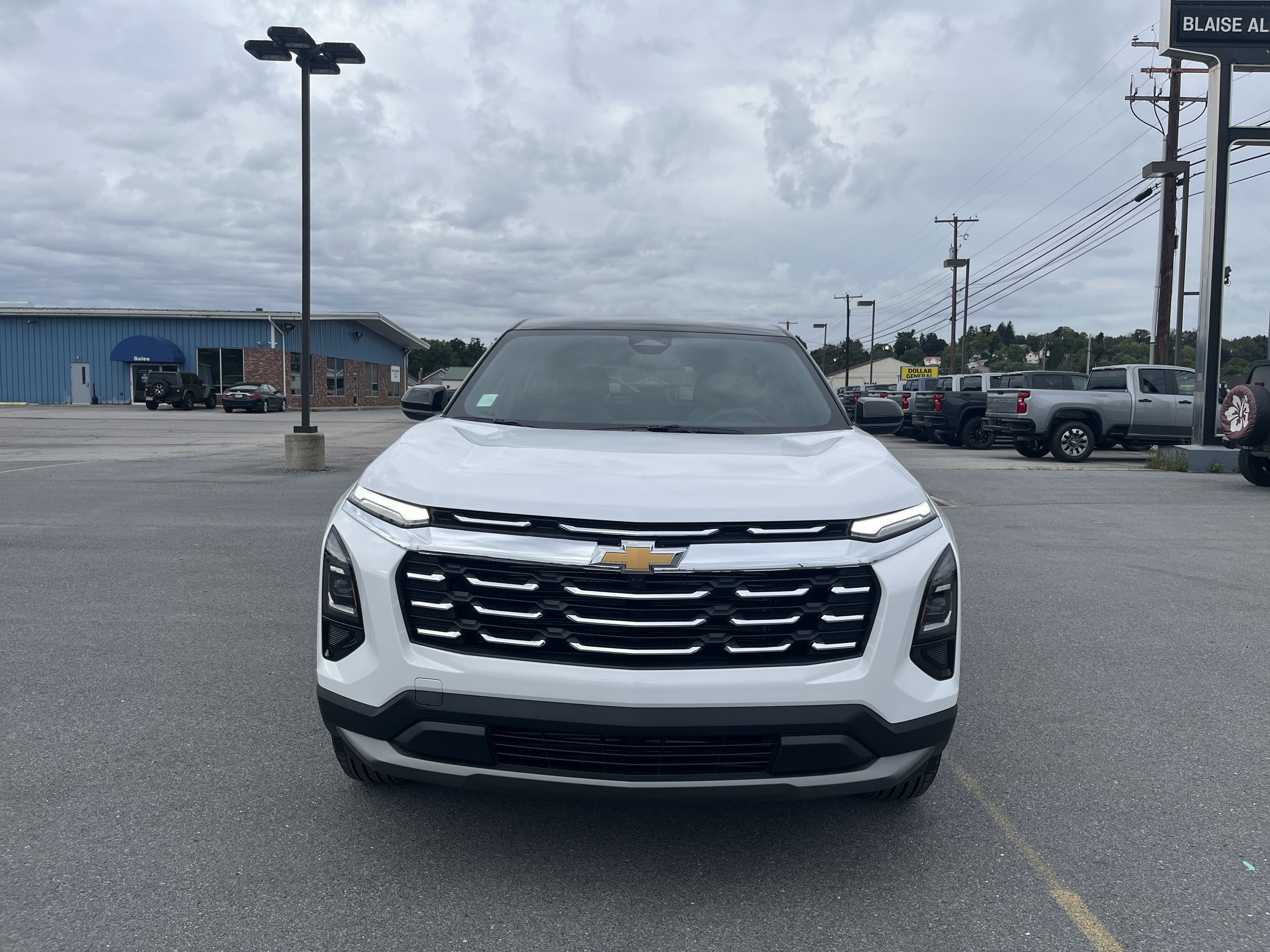 2027 Chevrolet Equinox LT