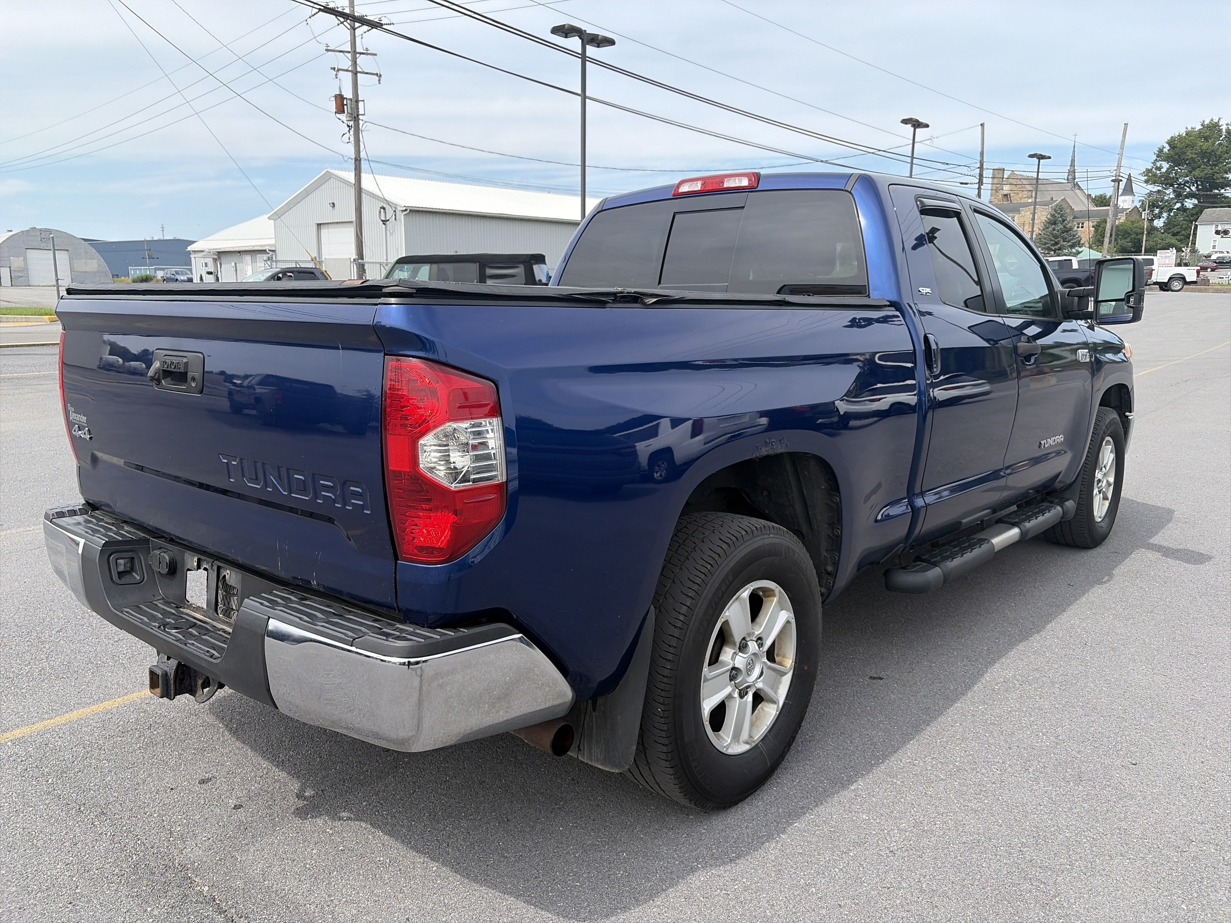 2014 Toyota Tundra 4WD Truck SR