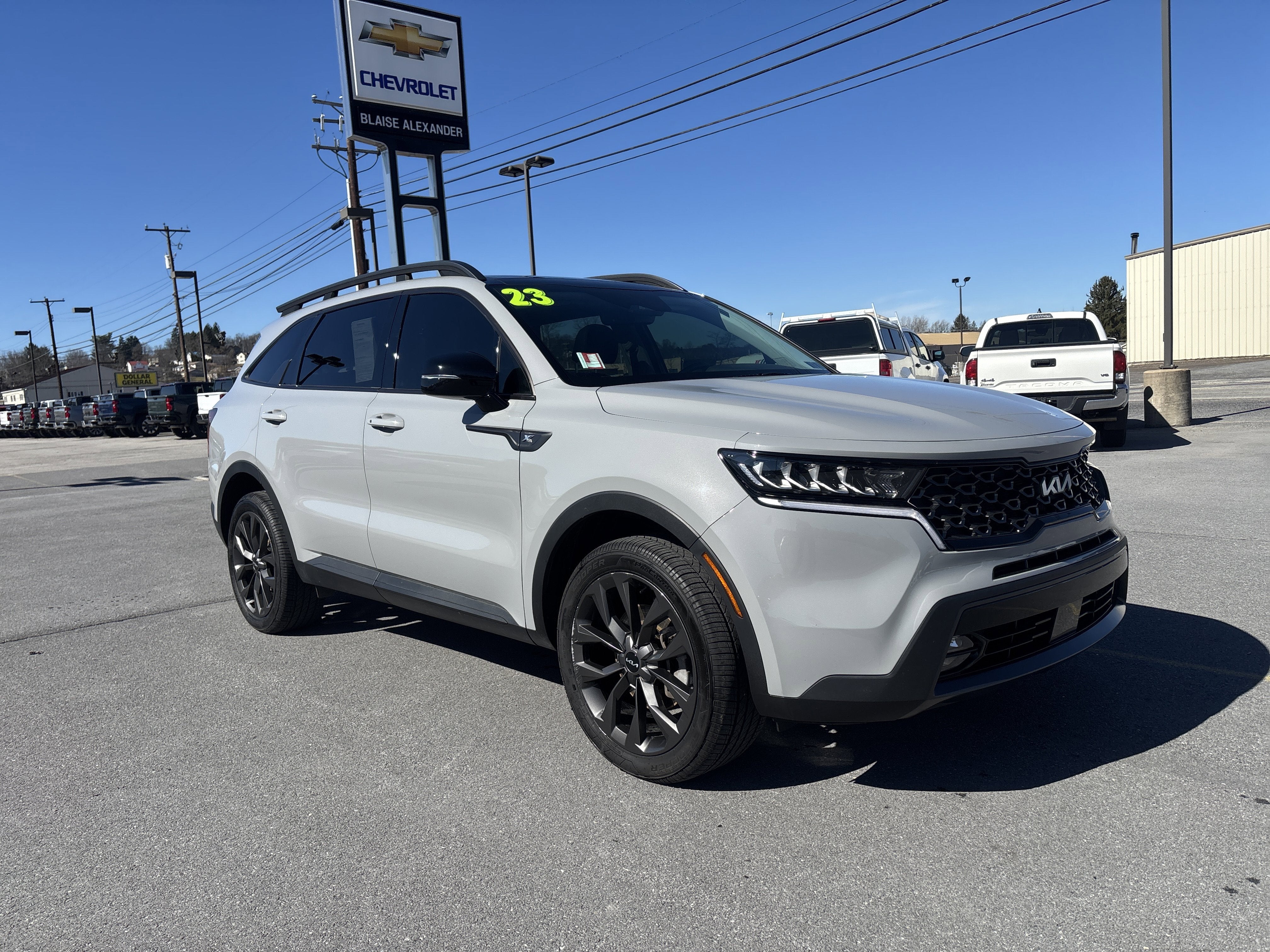 2023 Kia Sorento X-Line EX