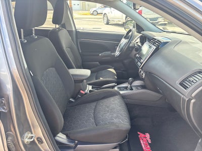 2020 Mitsubishi Outlander Sport ES 2.0