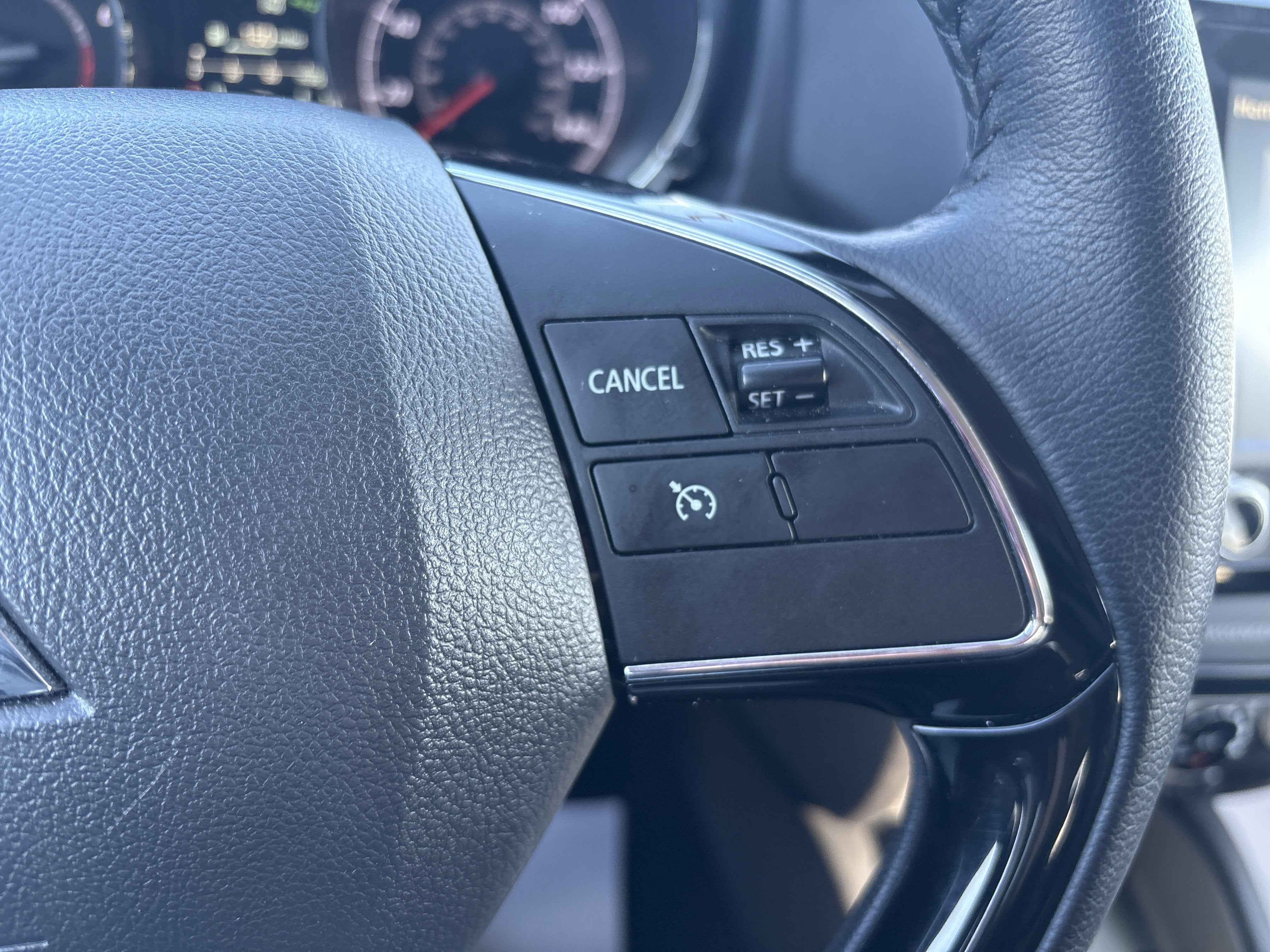 2025 Mitsubishi Outlander Sport S