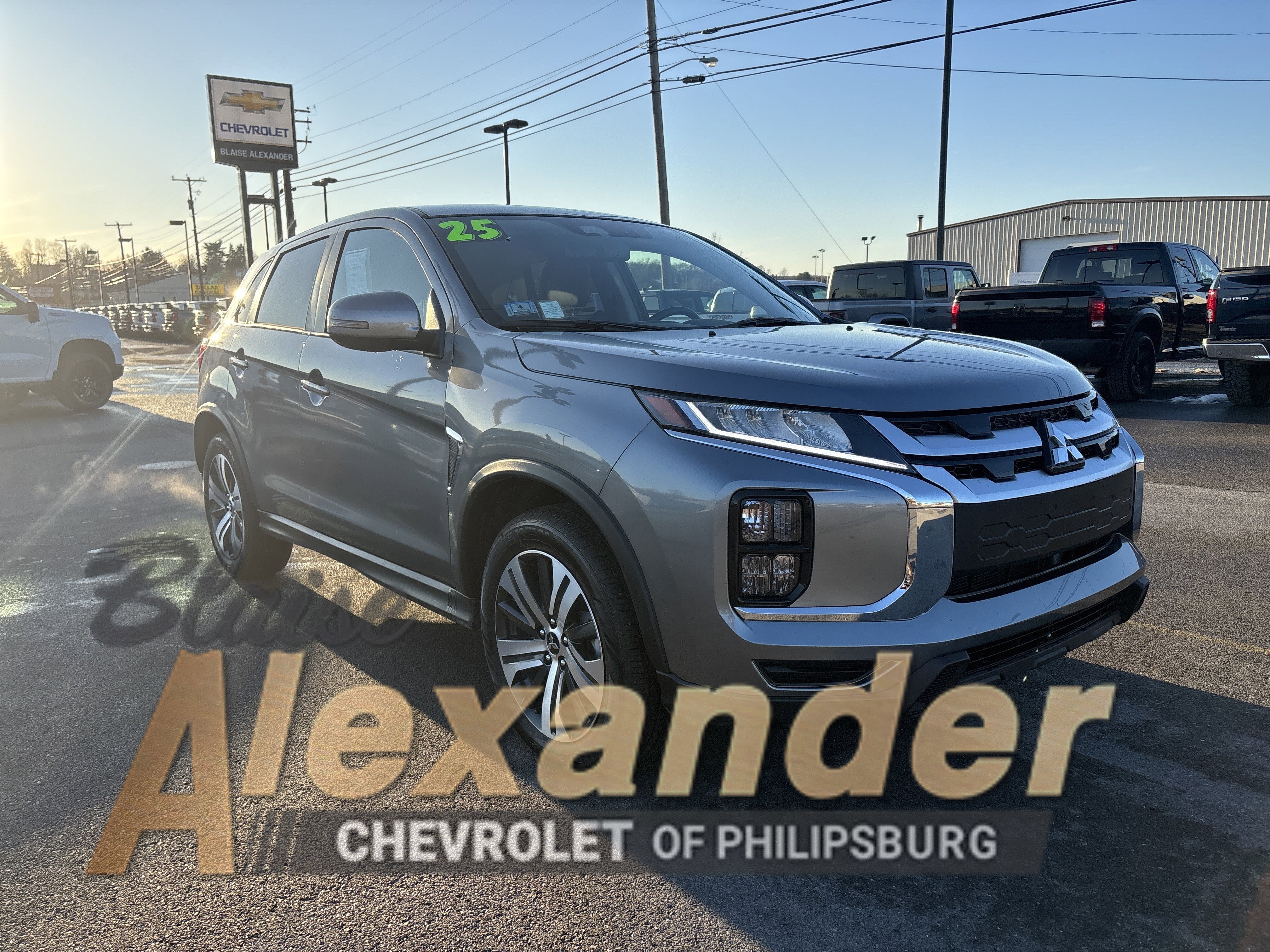 2025 Mitsubishi Outlander Sport S