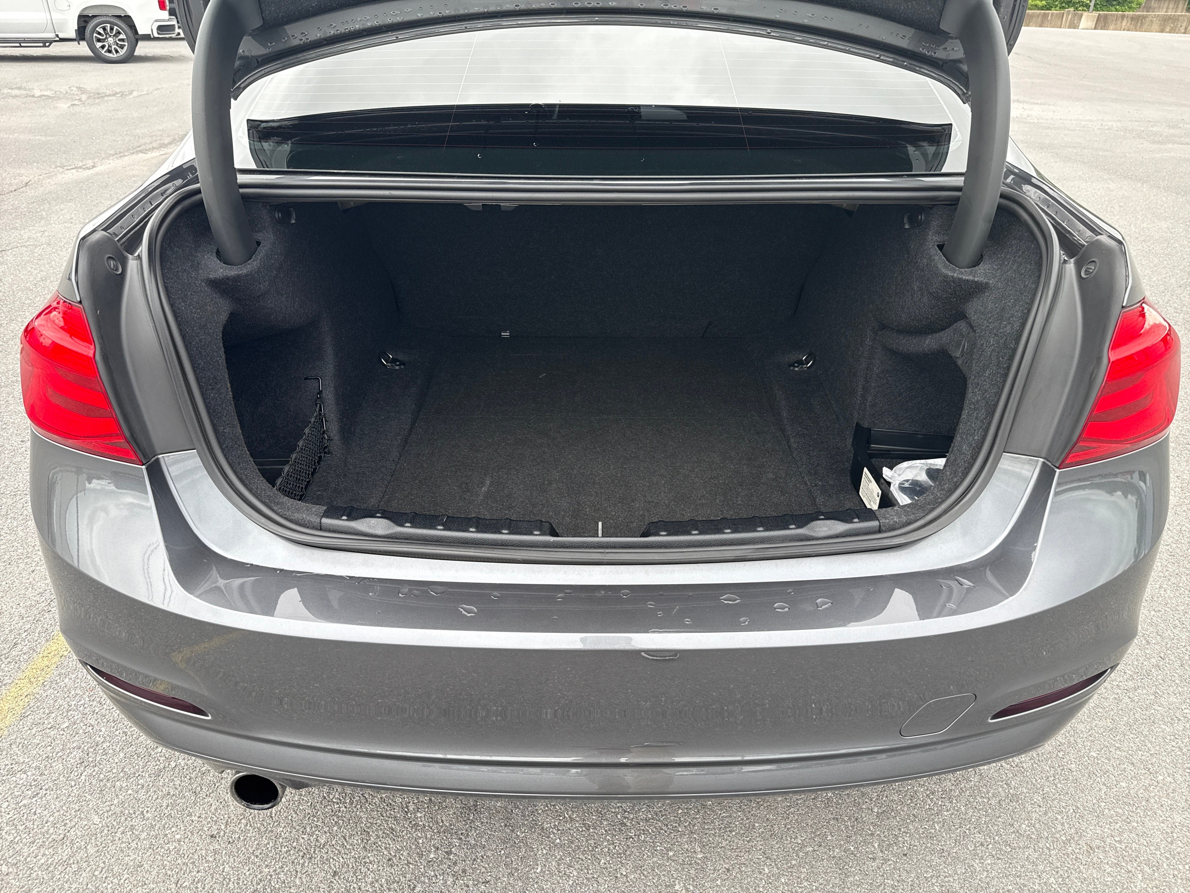 2018 BMW 3 Series 320i xDrive