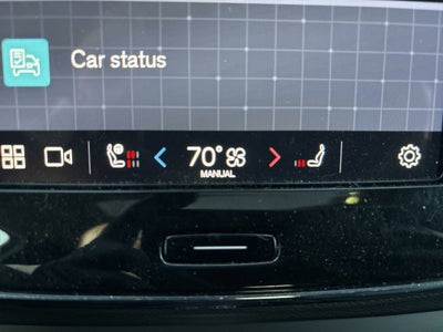 2025 Volvo XC40 Core Bright Theme