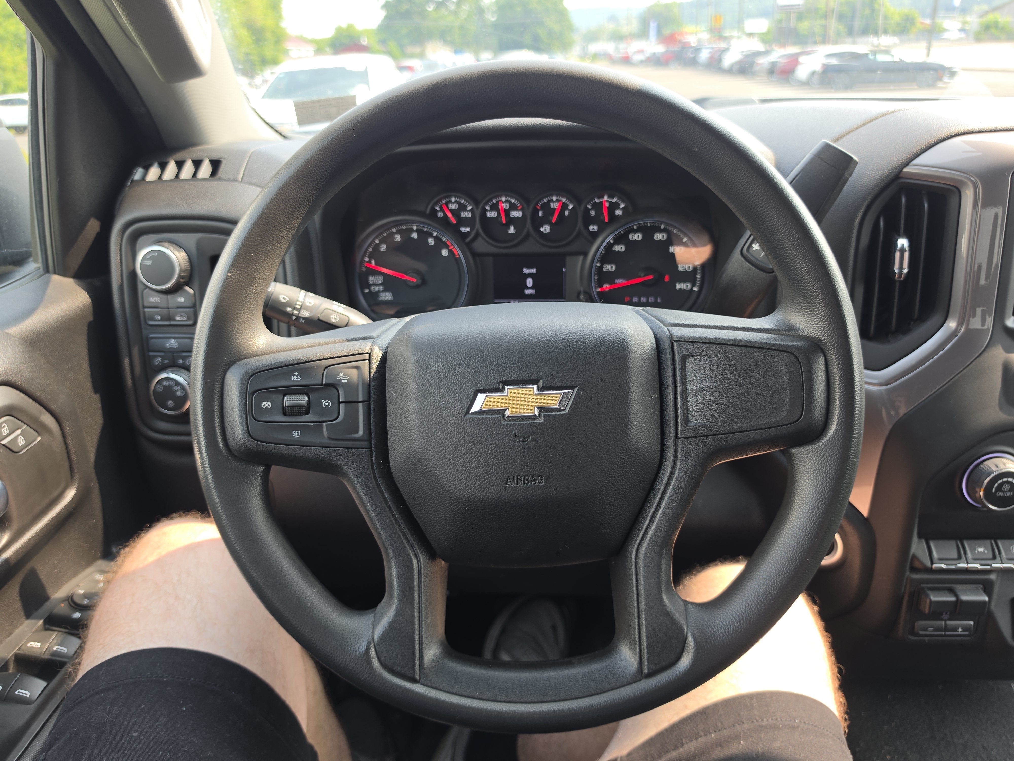 2023 Chevrolet Silverado 1500 Custom